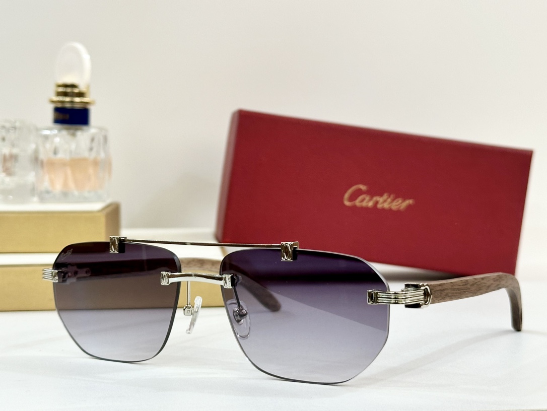  Cartier
MOD：CT0621S
