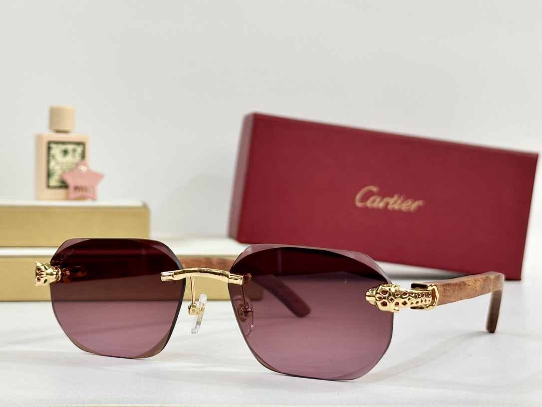  Cartier
MOD：CT0614S
Size：58口17 143

