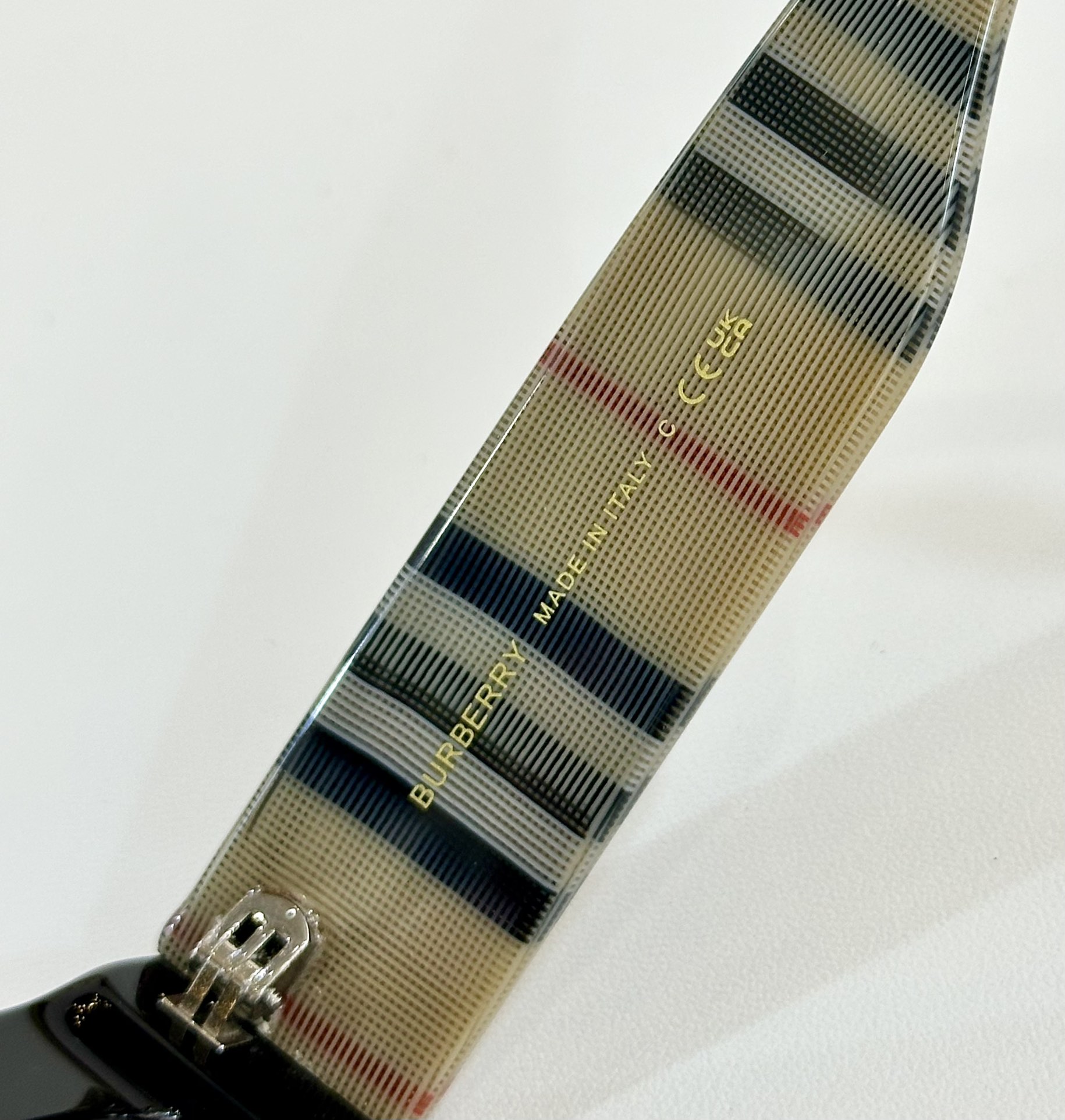  BURBERRY
MOD：BE6006
Size：53口23 145
