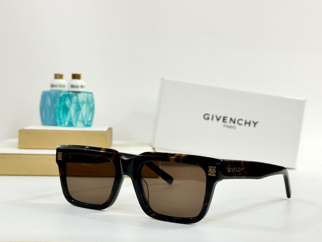  GIVENCH*
MODEL：GV40039U
SIZE：55口15-145
