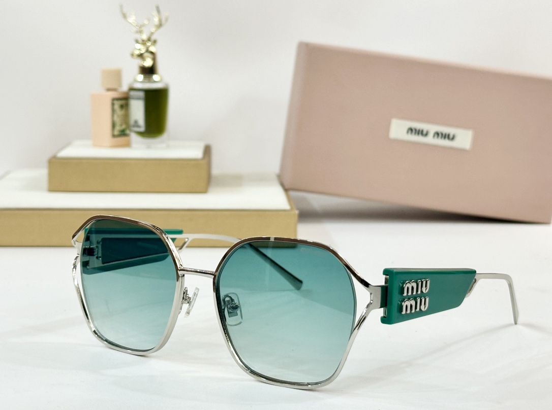  MIU MI* 
MODMU 133AV
Size56口18 142

