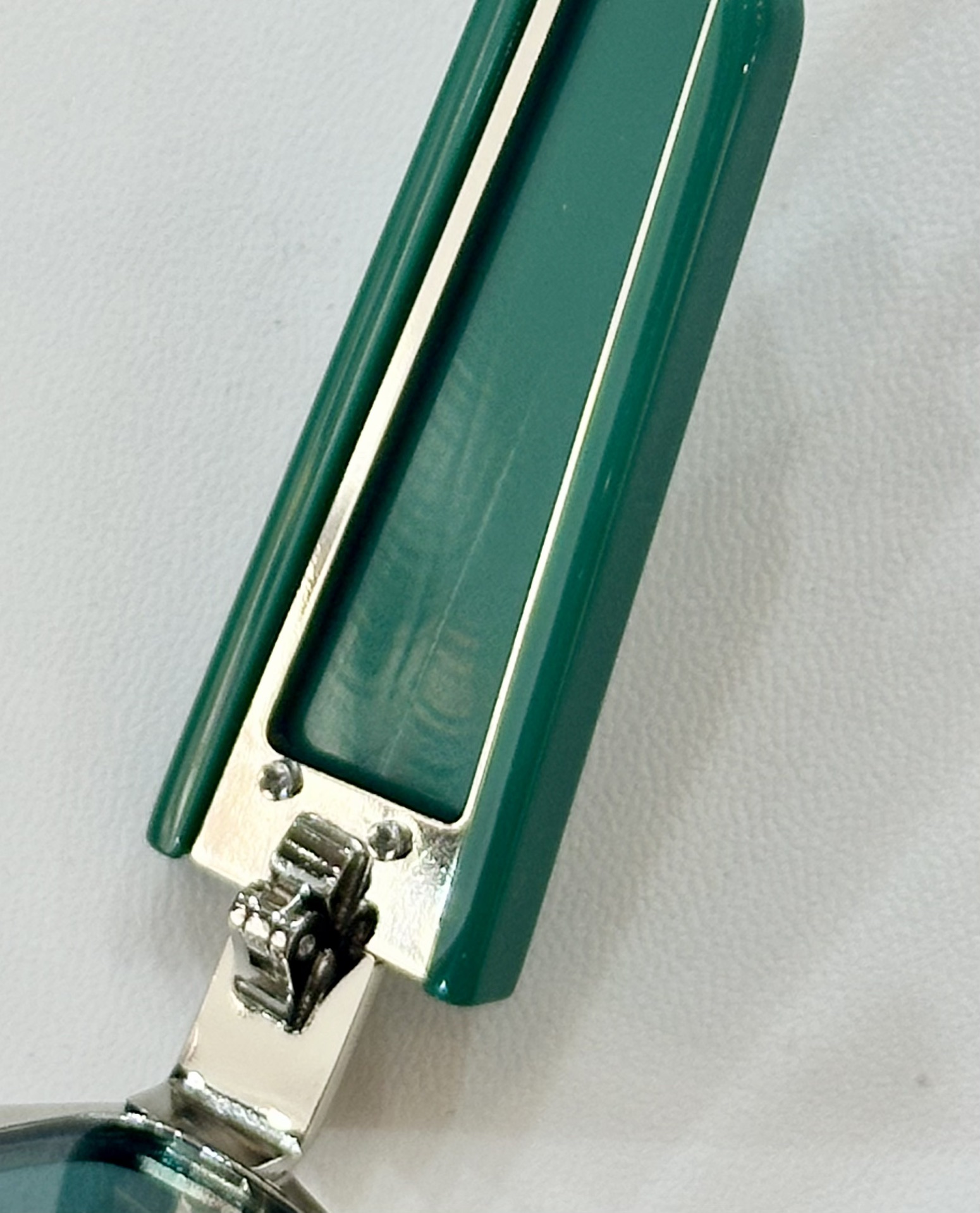  𝙈𝙄𝙐 𝙈𝙄𝙐 
MOD：MU136 
56口18-142
