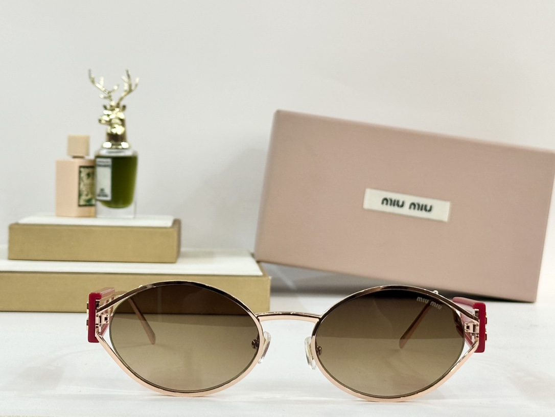  MIU MIU
MOD：MU134 
Size：56口20-14
