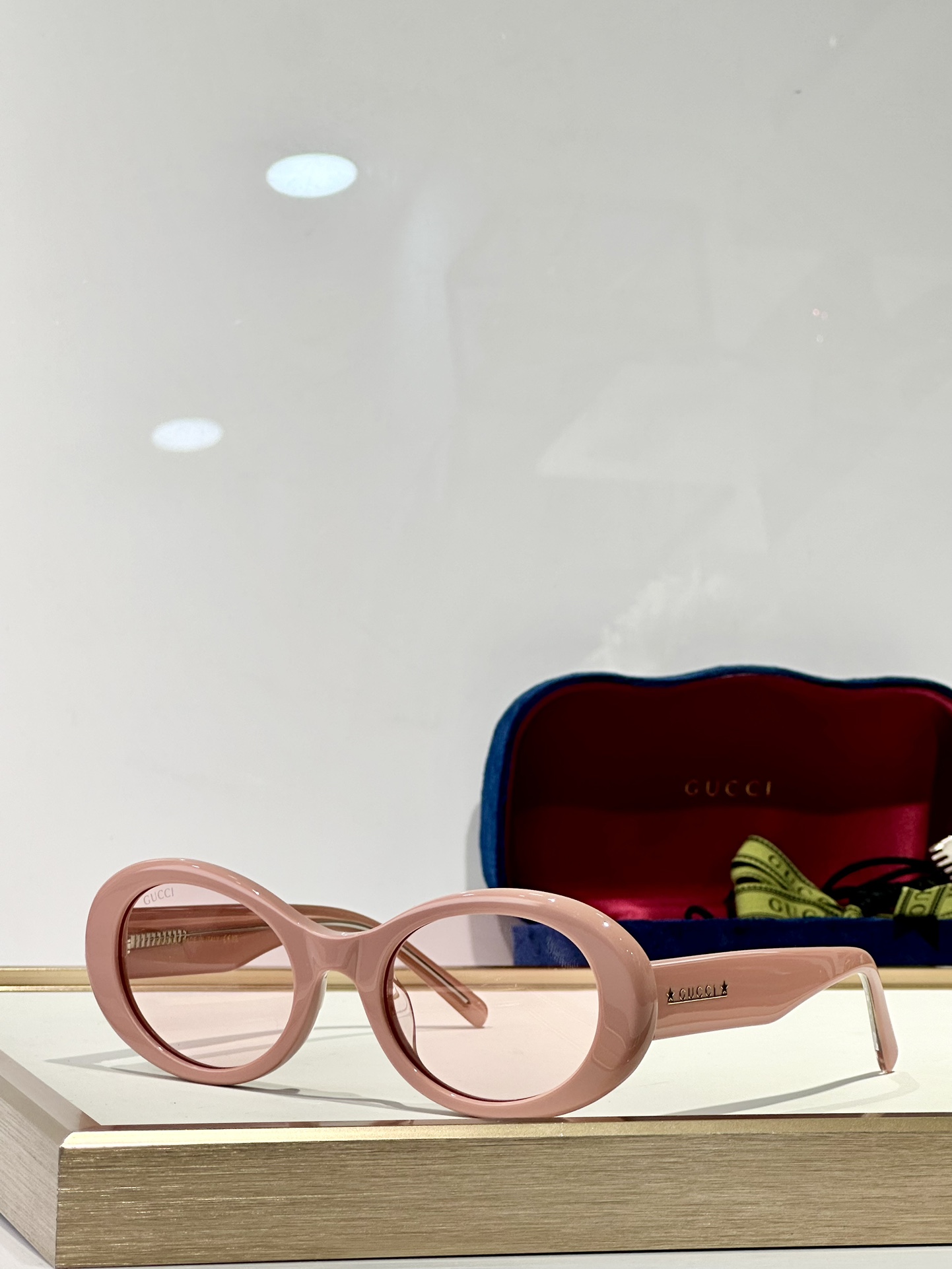 GUCCI
MODELGG1587S
SIZE53-22-145
