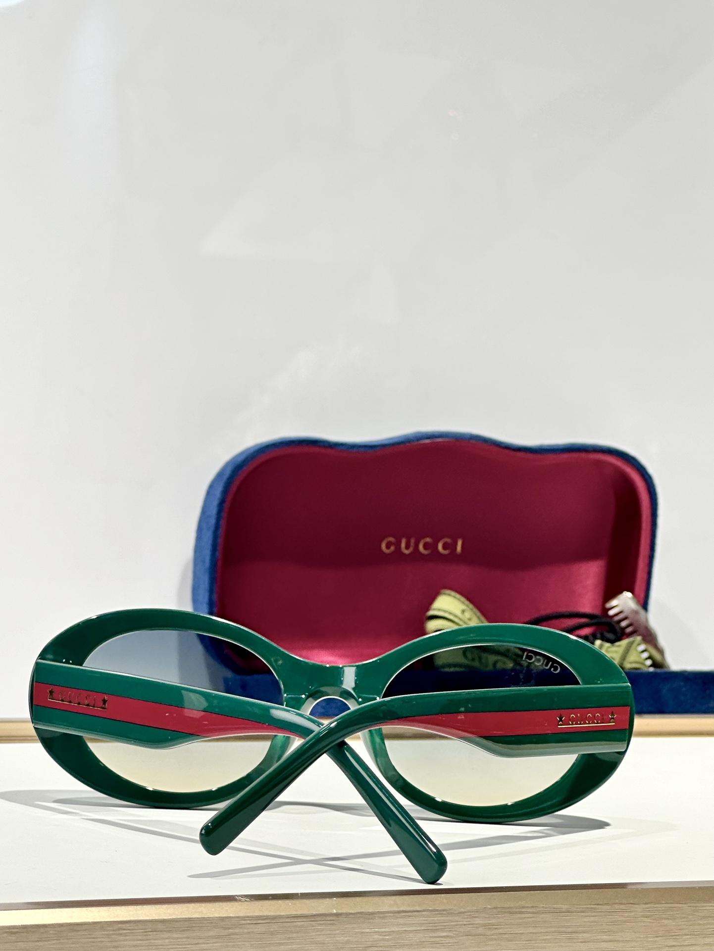  GUCCI
MODELGG1587S
SIZE53-22-145
