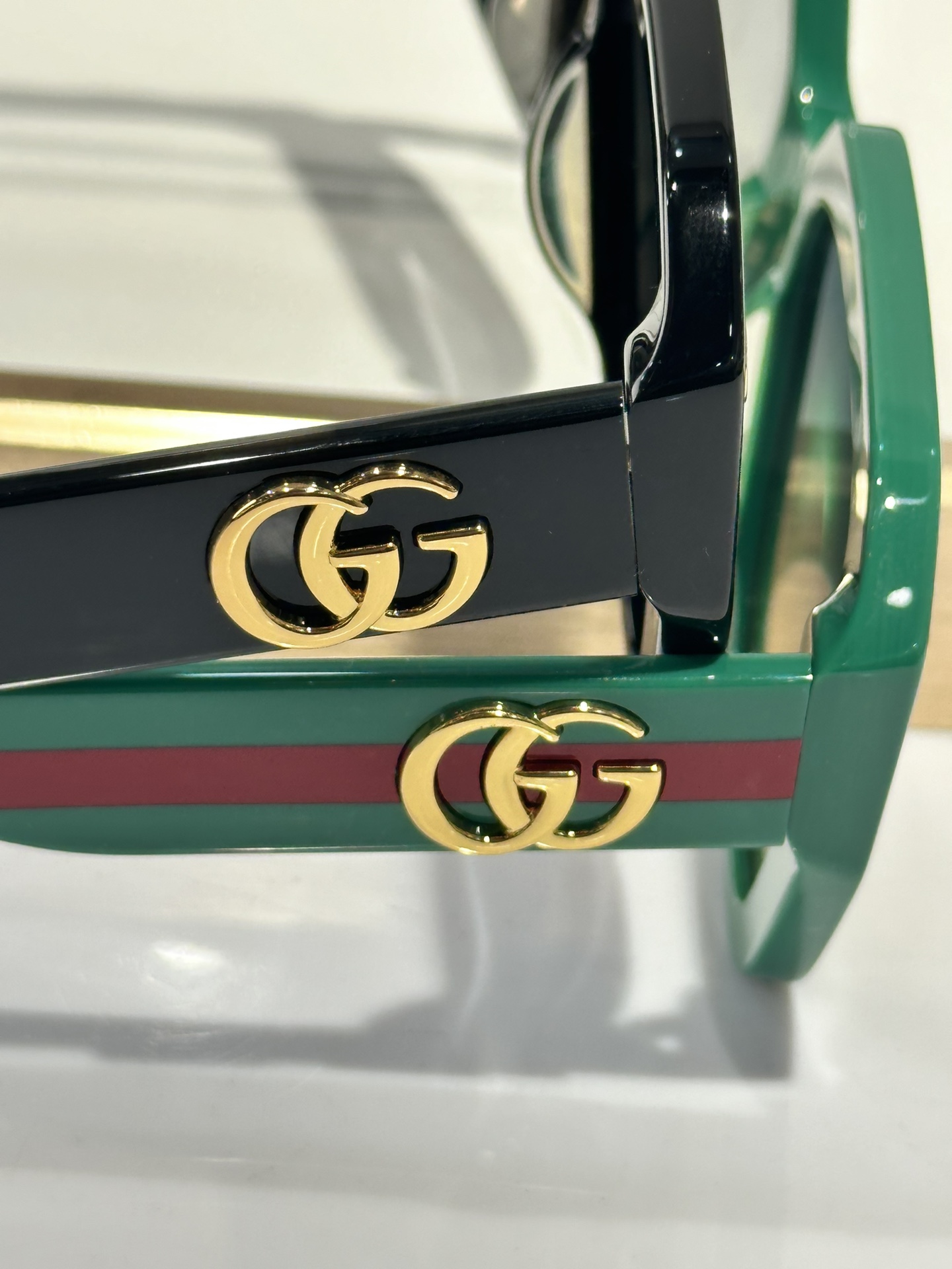  GUCC*
MODELGG1645 003FV
SIZE54口18-140

