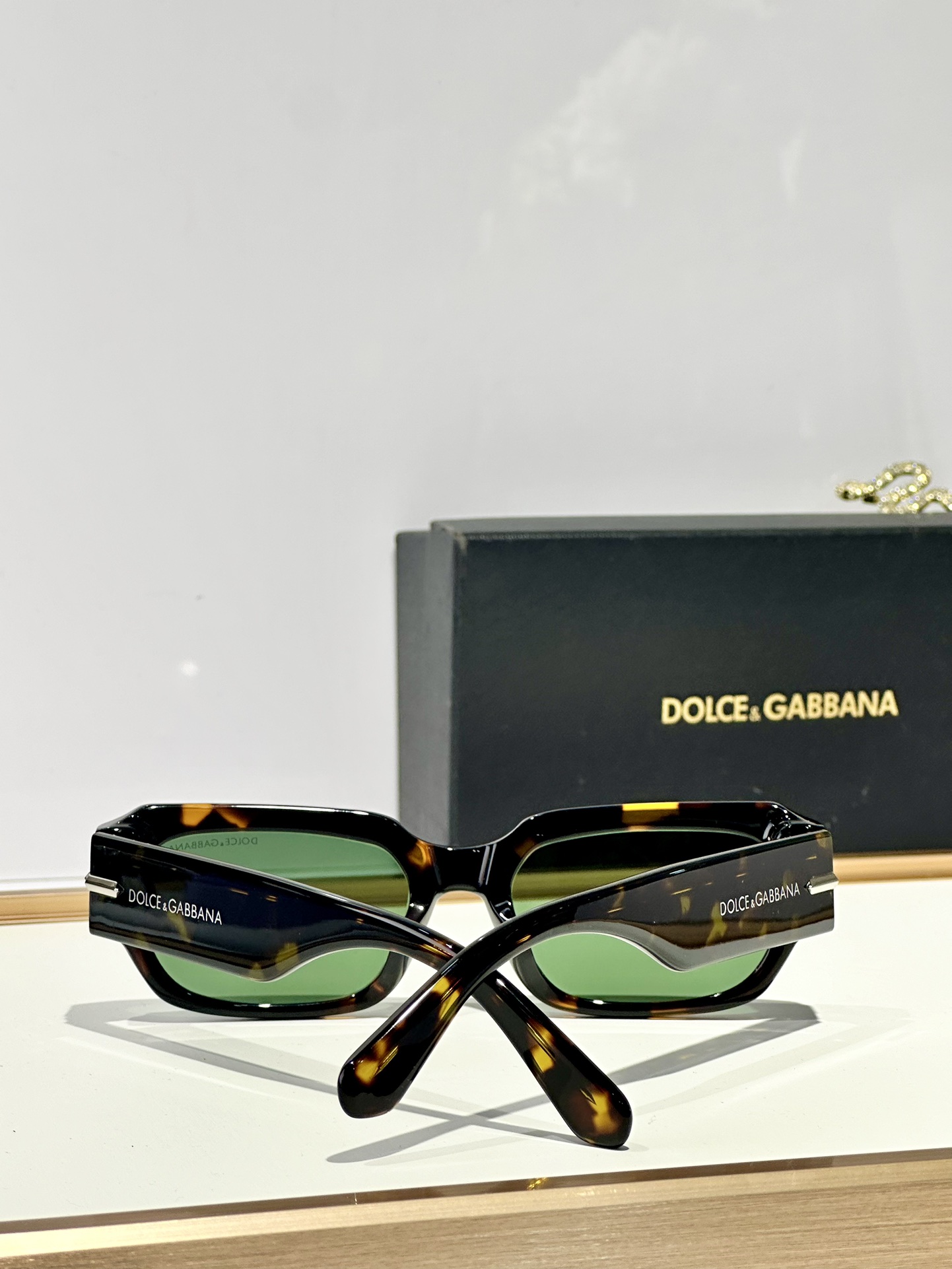  DOLCE & GABBAN*
MODEL：DG4485
SIZE56口19-145
