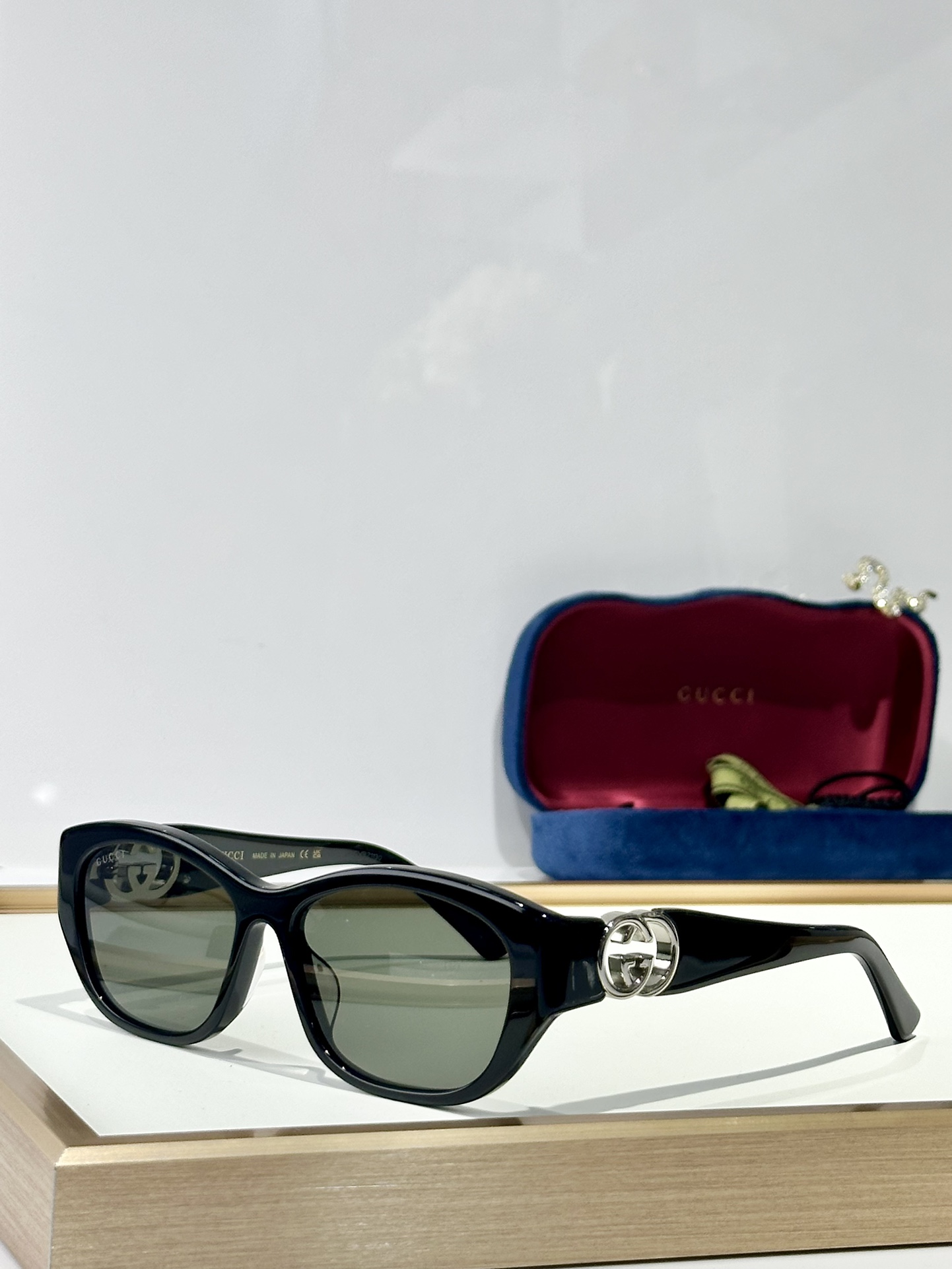  GUCCI
MOD：GG1826S
Size：56口16 140
