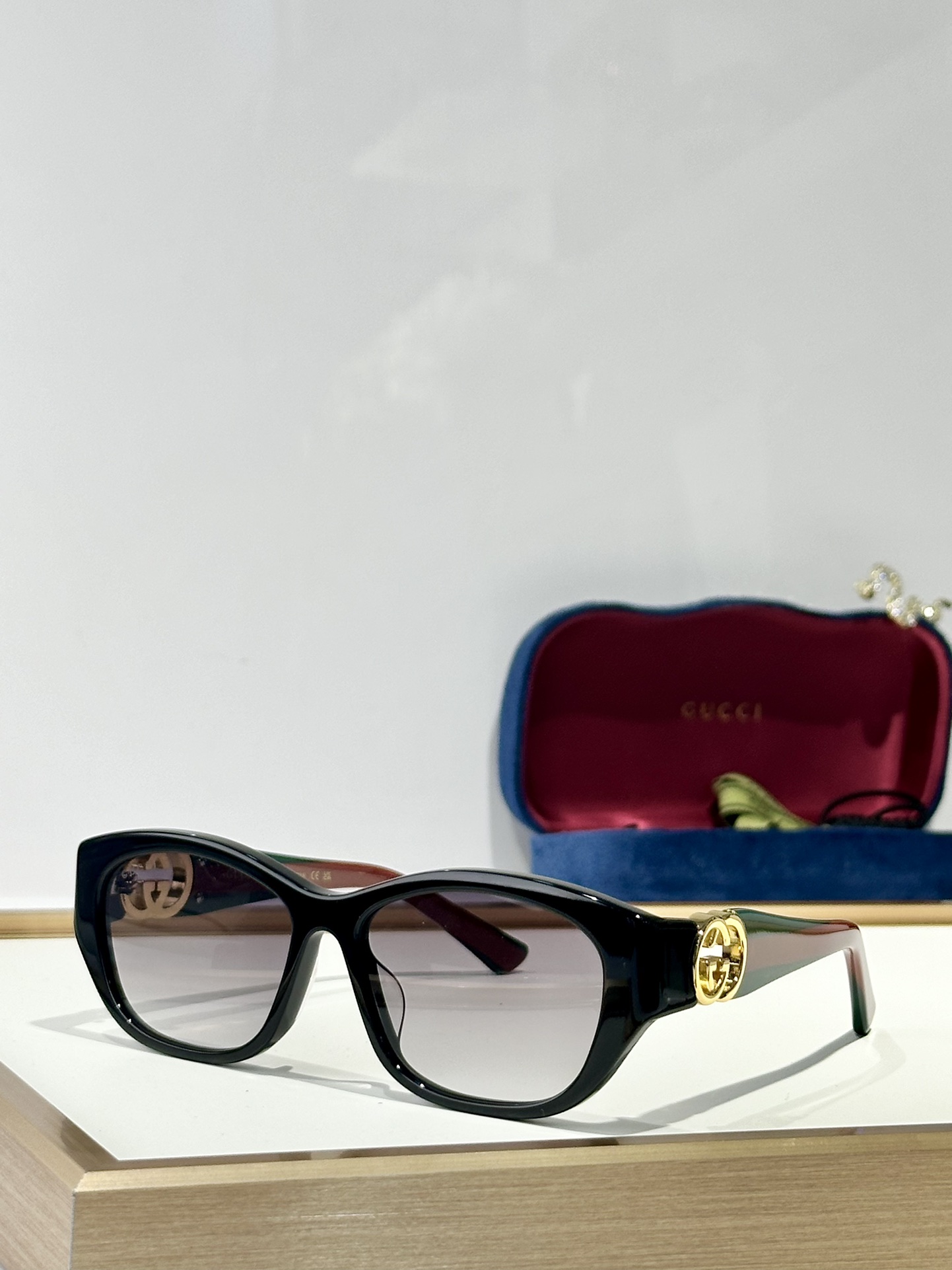  GUCCI
MOD：GG1826S
Size：56口16 140
