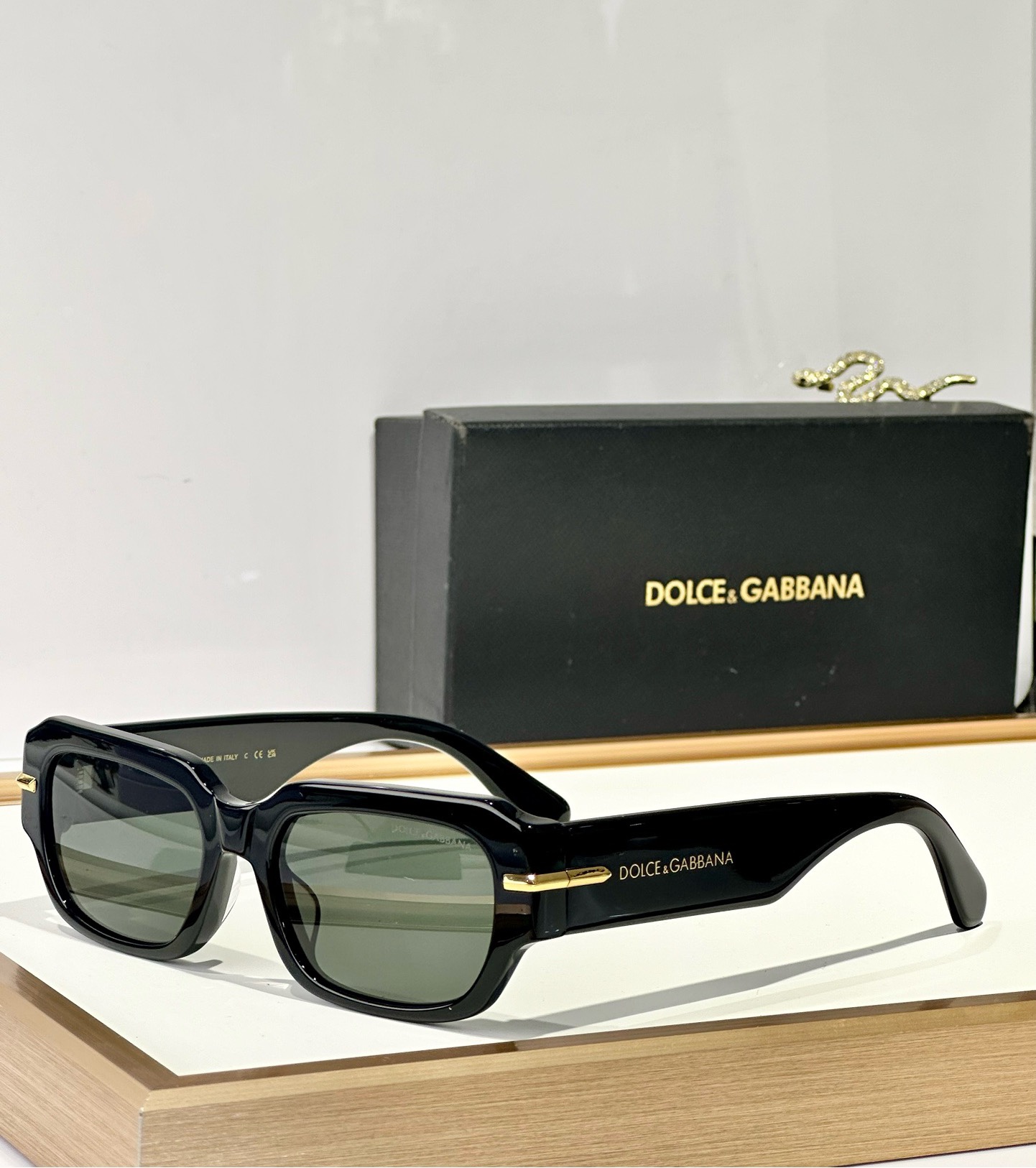  DOLCE & GABBAN*
MODEL：DG4485
SIZE56口19-145
