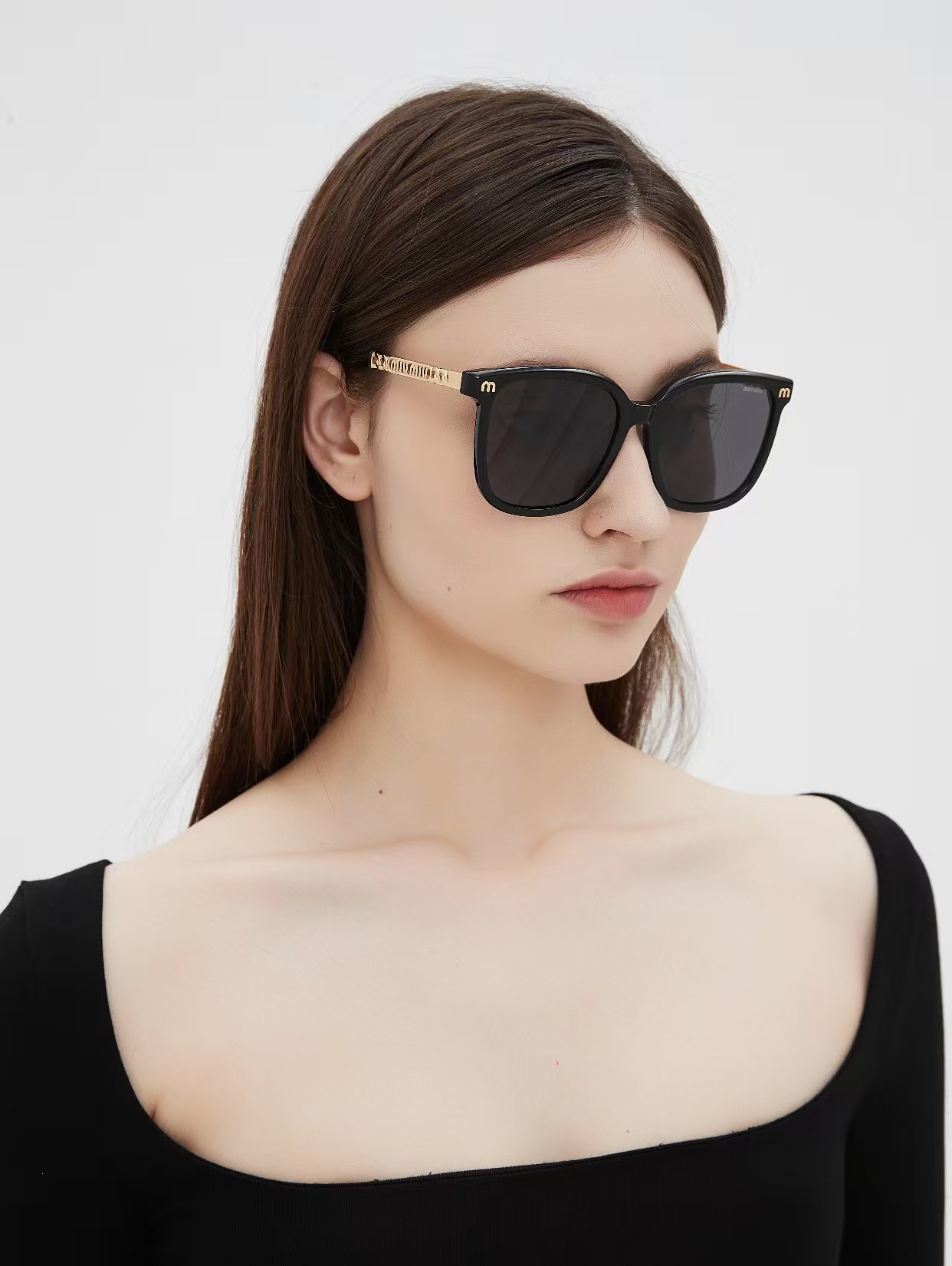  Miumiu
MOD：SMU68N
SIZE：65-15-145
