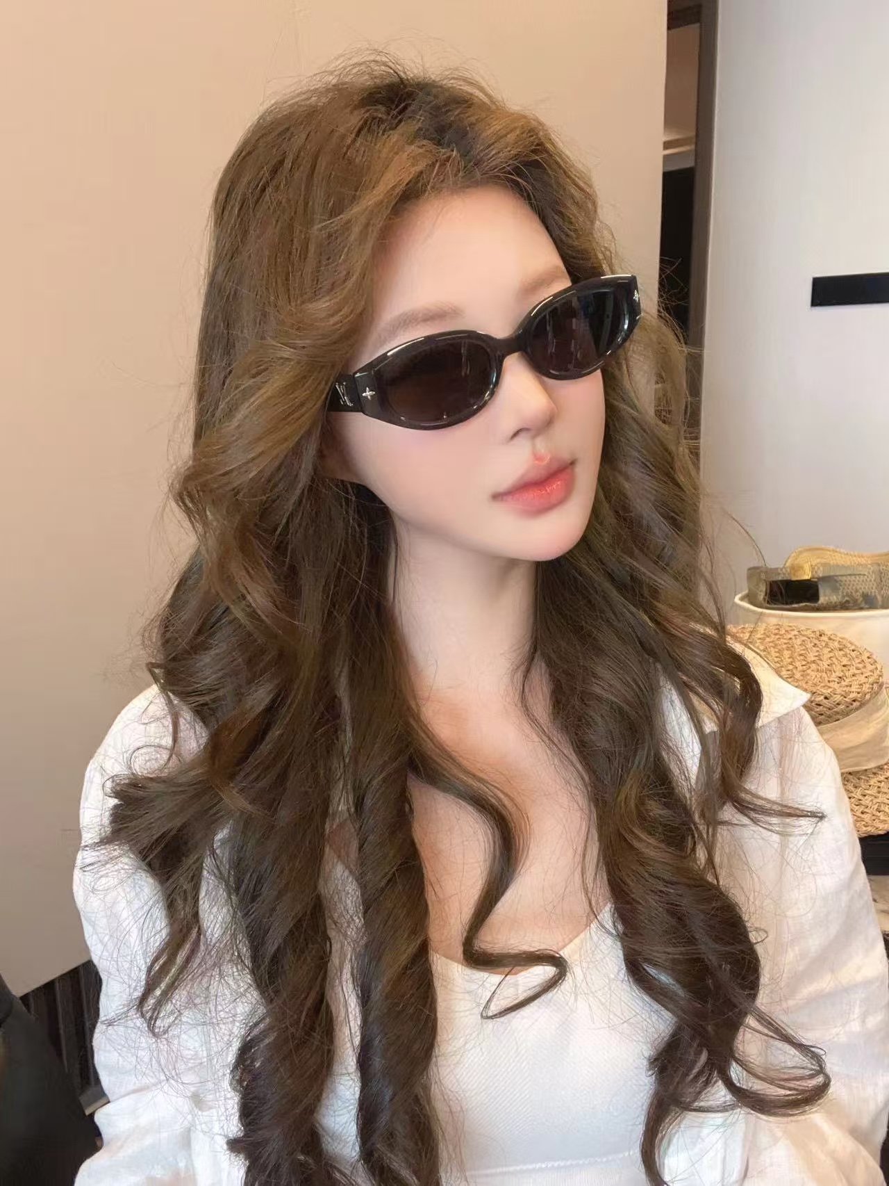  LOUIS VUITTON
MOD：Z0662
Size：51口23 145
