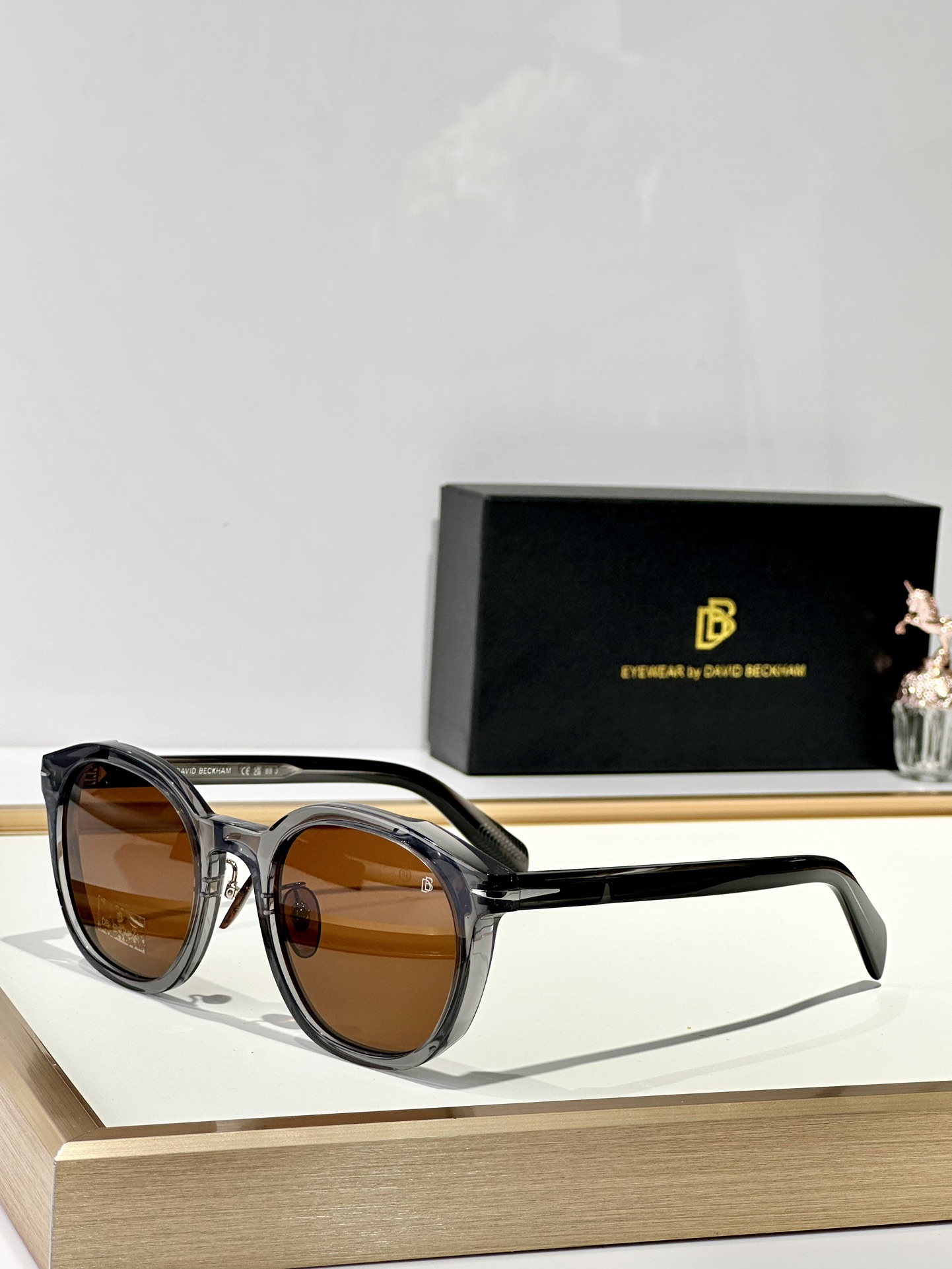  David Beckham
Size：52口23 145
Model：DB 58
