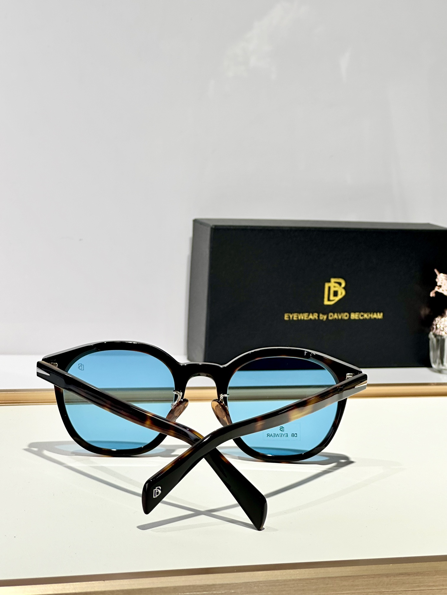  David Beckham
Size：52口23 145
Model：DB 58
