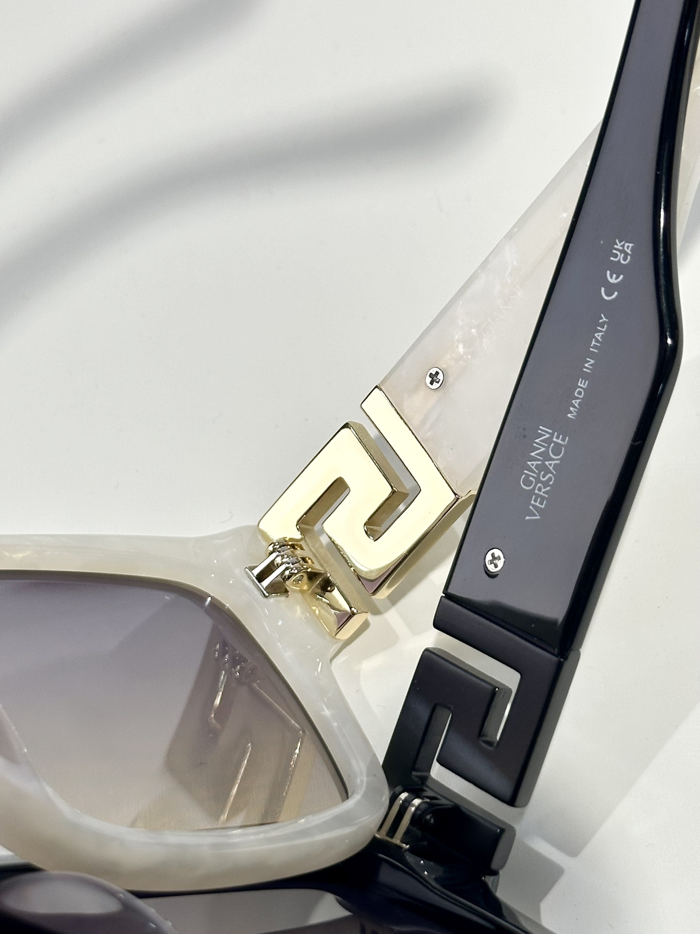  𝙑𝙀𝙍𝙎𝘼𝘾𝙀
MOD VE4296
Size：55口18 145
