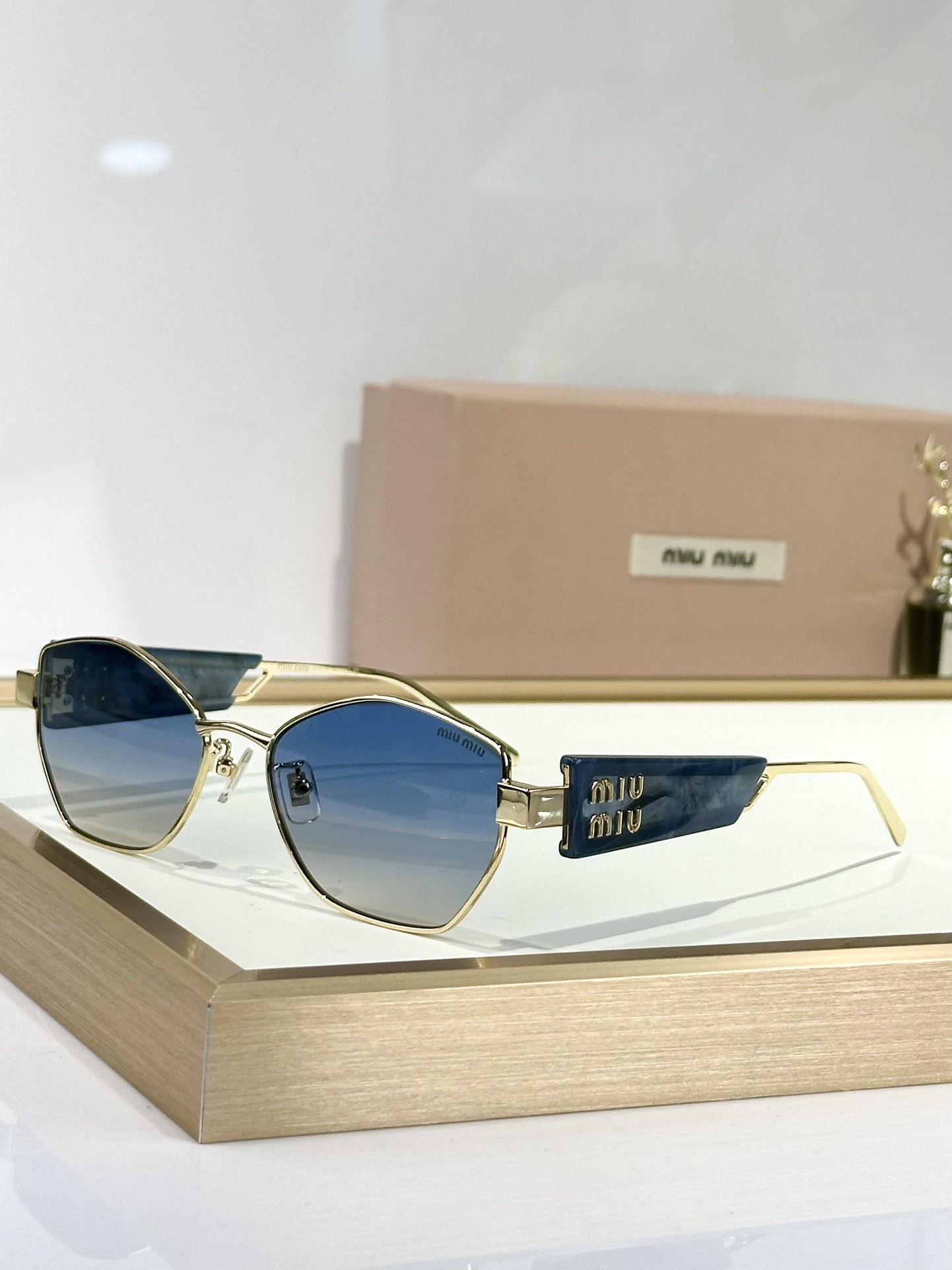  MIUMI*
MODEL：SMU66WS
SIZE：55口18-145

