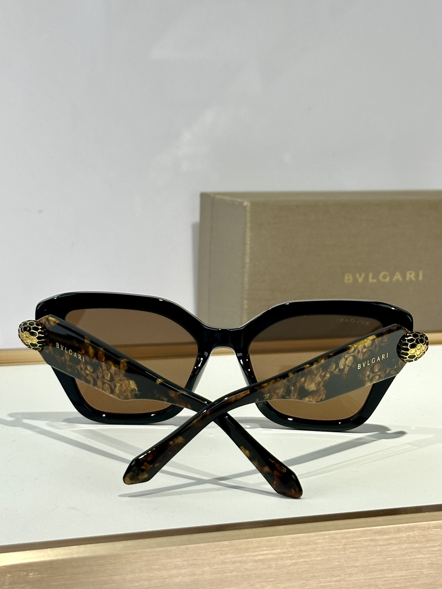 BVLGAR*
ModelBV40033I
Size 52口20-145

