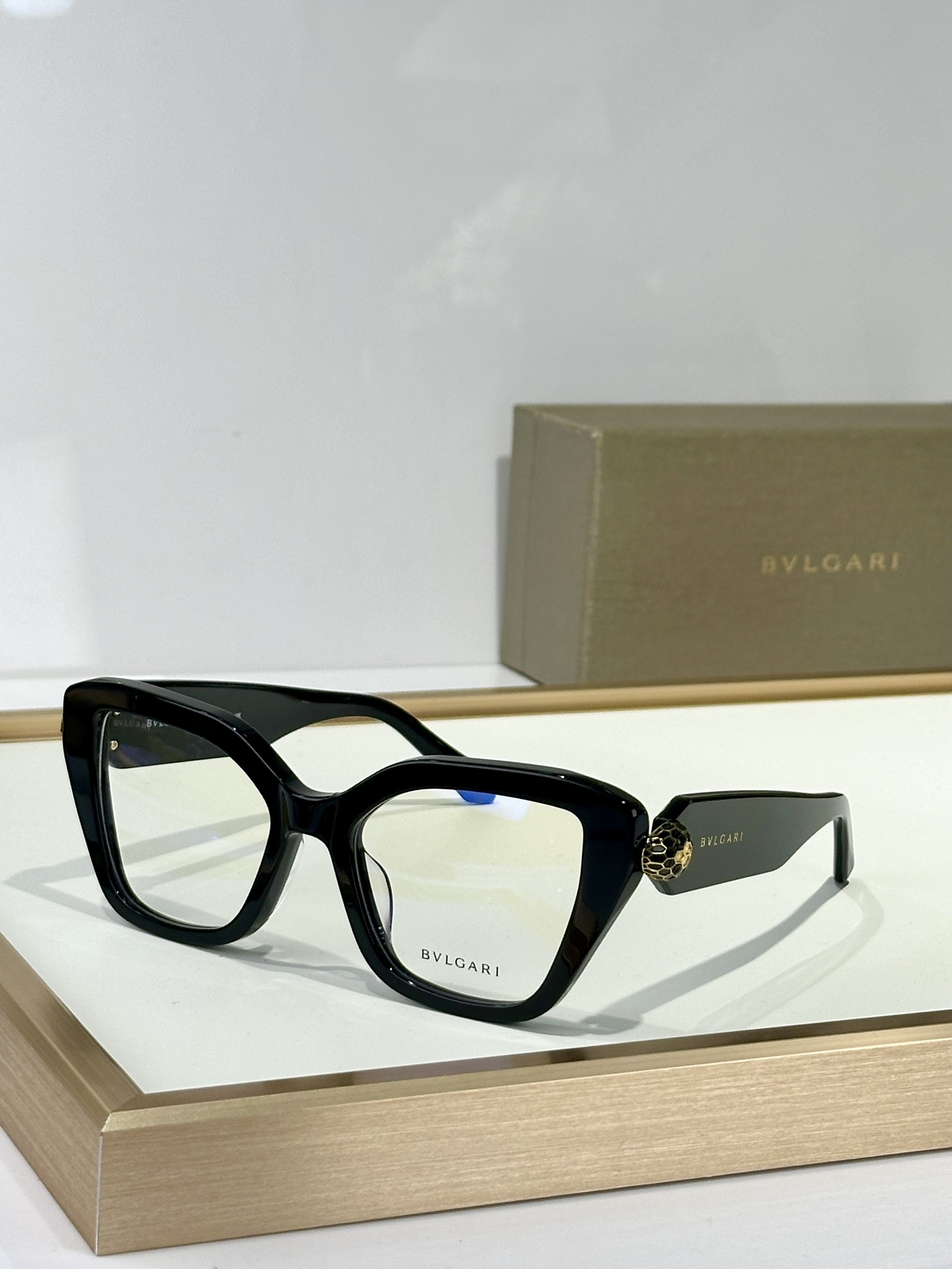  BVLGAR*
ModelBV40033I
Size 52口20-145
