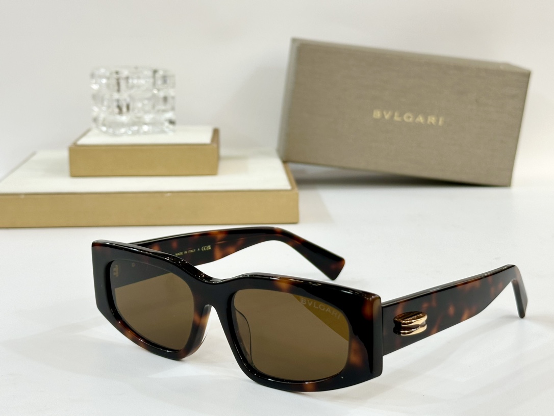  BVLGARI
MOD：BV
Size：55口17 145
