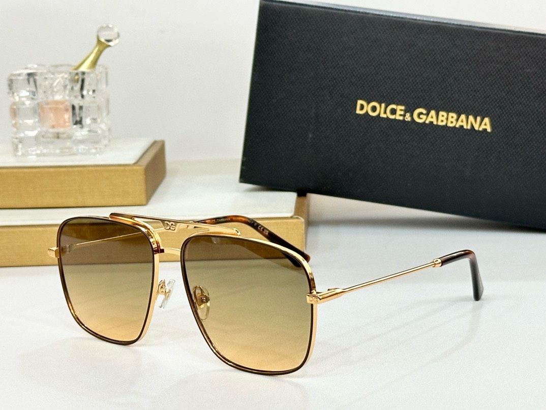  DOLCE&GABBAN*
ModelDG2264
Size61-15-145
