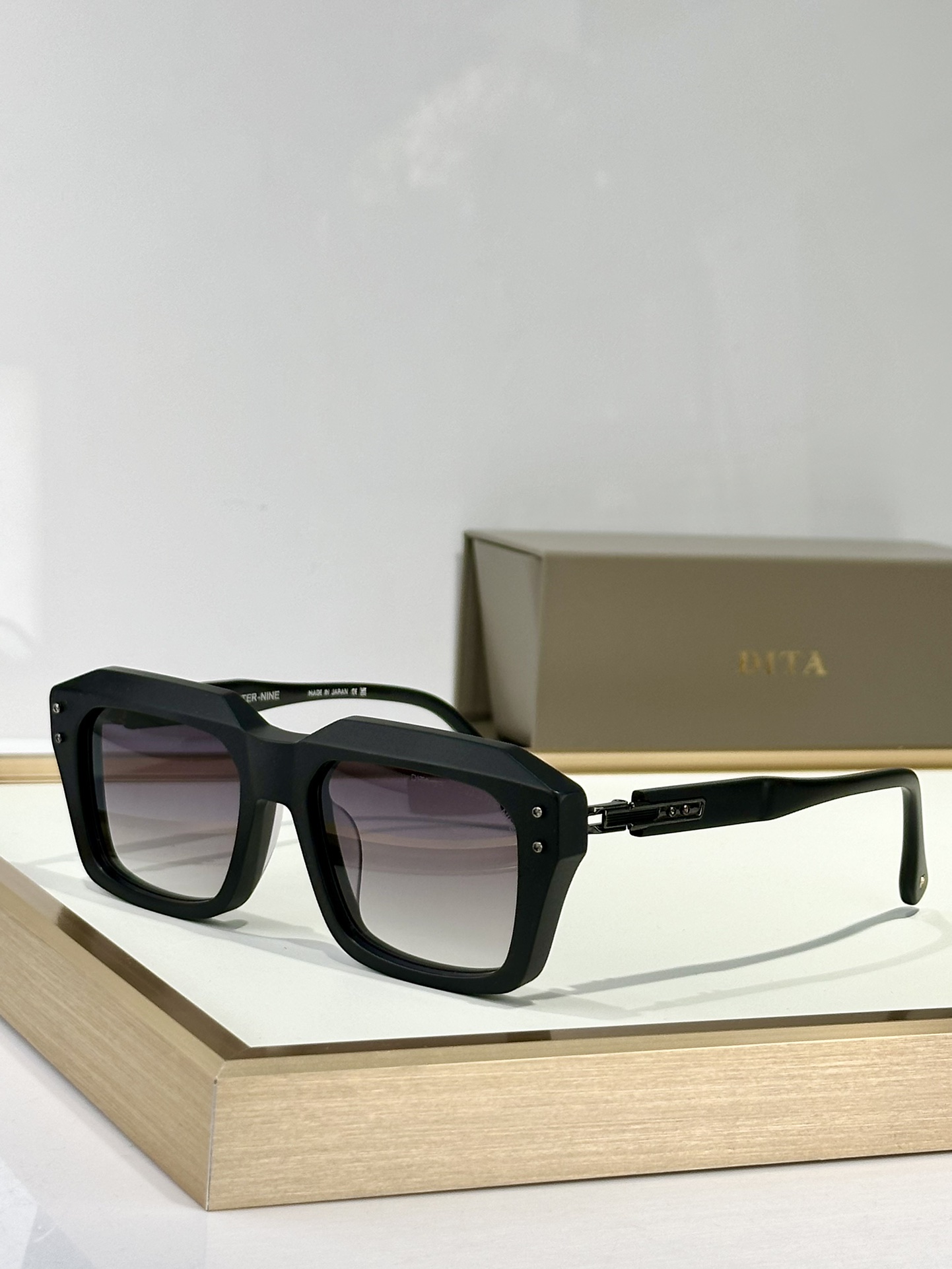  DITA GRANDMASTER-SERIESl。
MODEL DTX-464
SIZE 54口 20