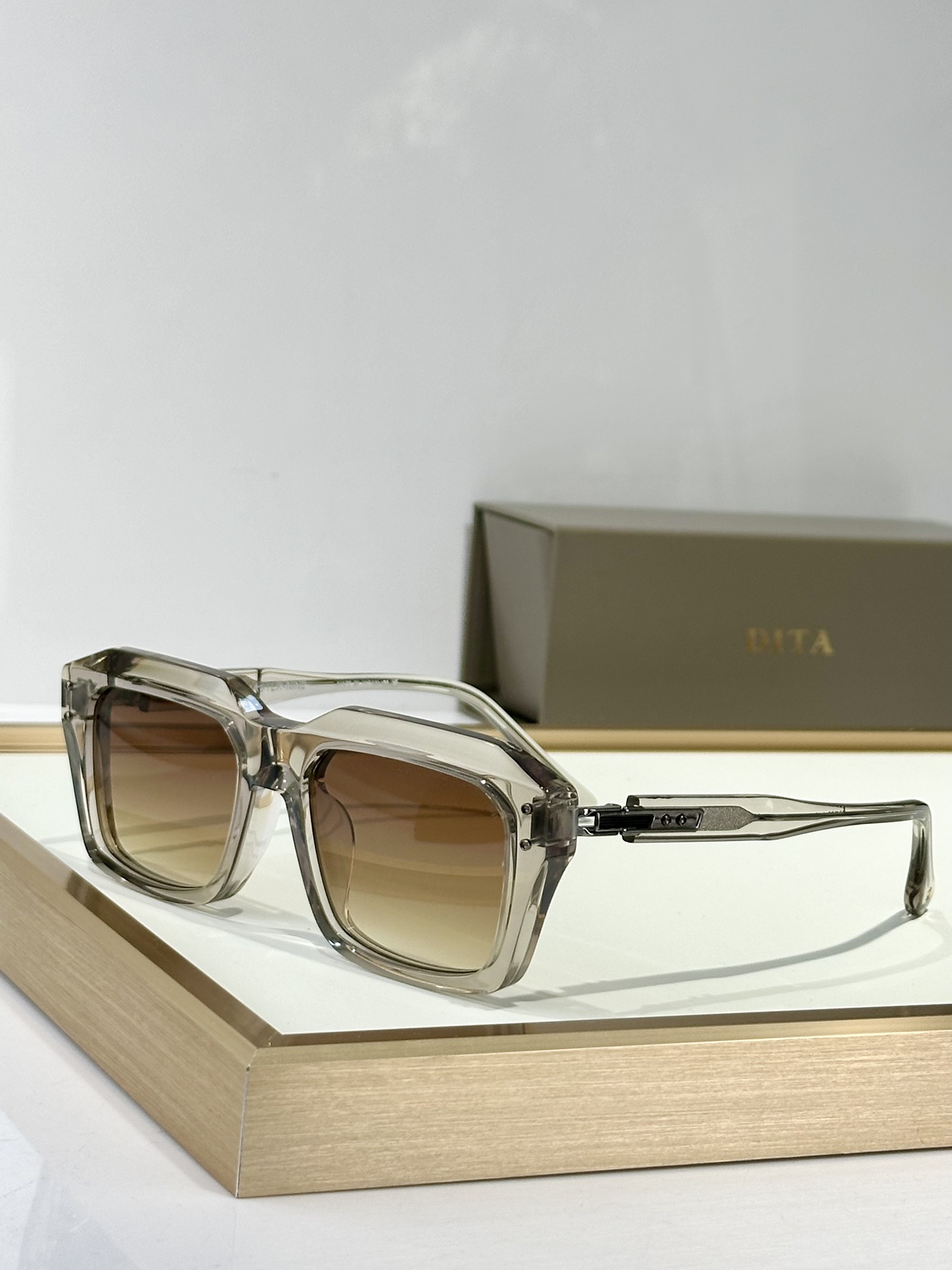  DITA GRANDMASTER-SERIESl。
MODEL DTX-464
SIZE 54口 20