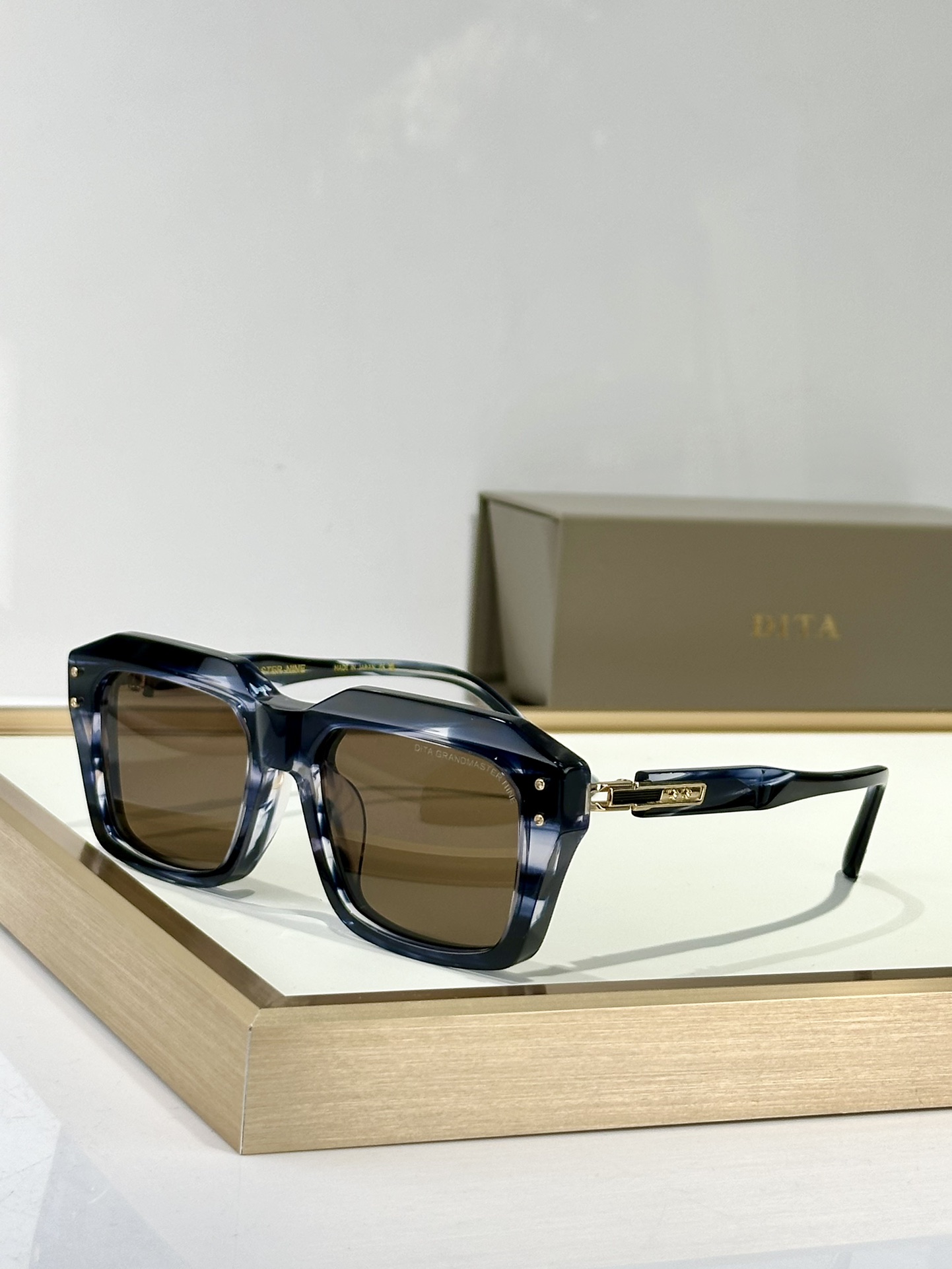  DITA GRANDMASTER-SERIESl。
MODEL DTX-464
SIZE 54口 20