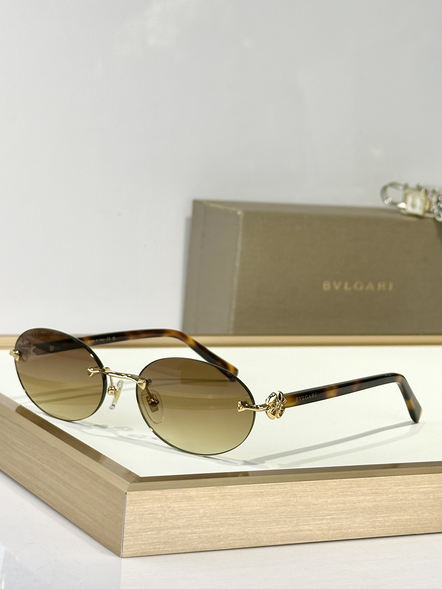  BVLGARI
MOD：OBV6191B
Size：56口18-140
