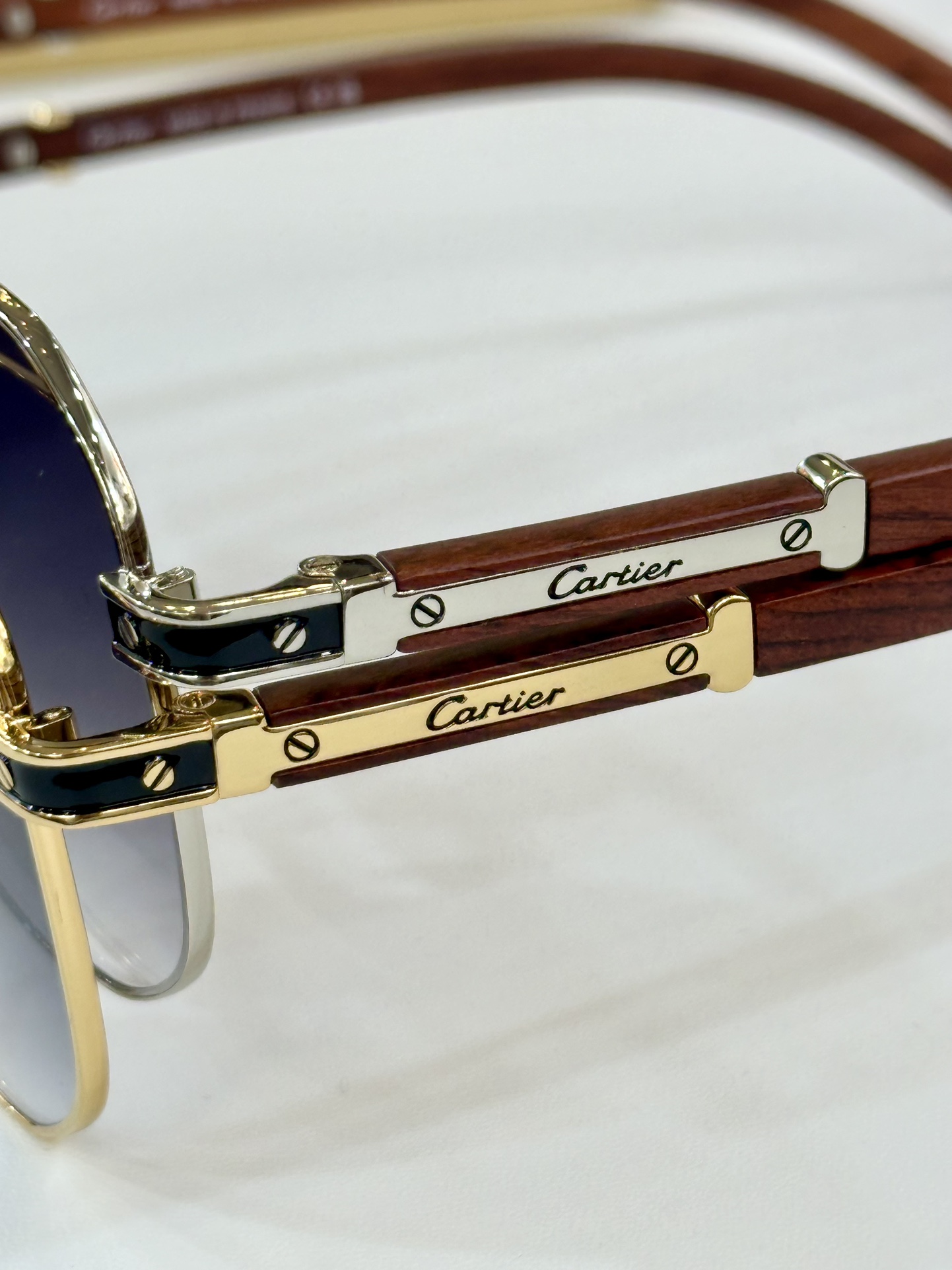  Cartie*
MODEL：CT0515S
Size：61口14-145
