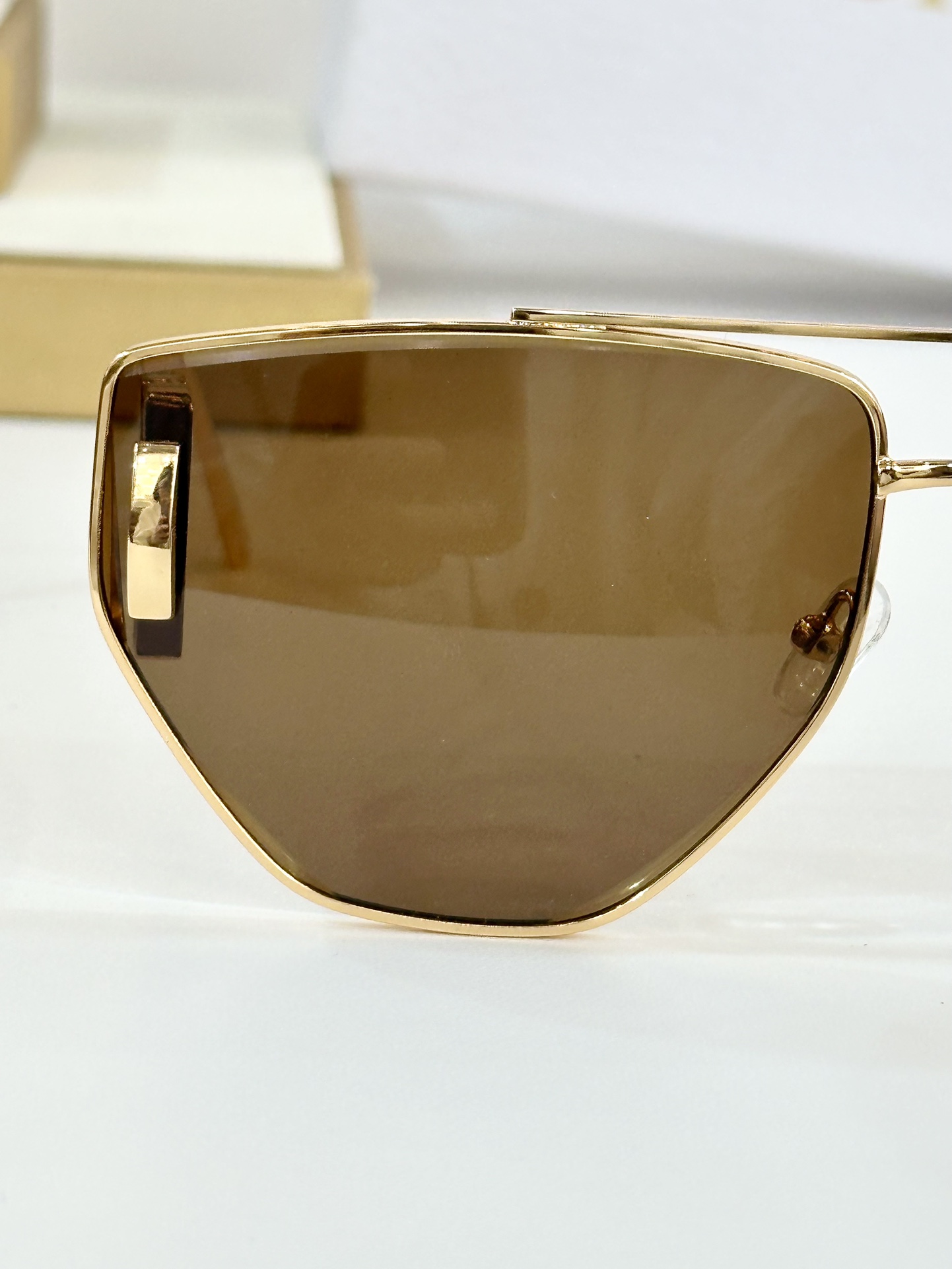 DIOR
MOD：26A1
Size：64口16 140
