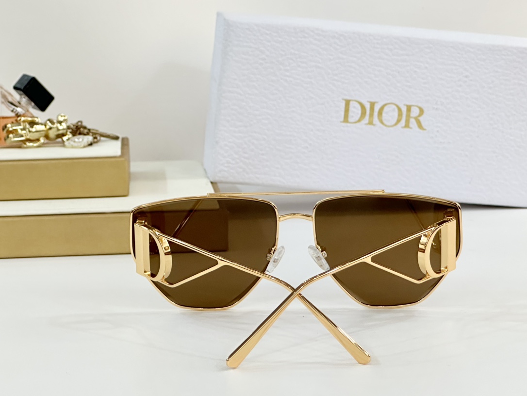  DIOR
MOD：26A1
Size：64口16 140

