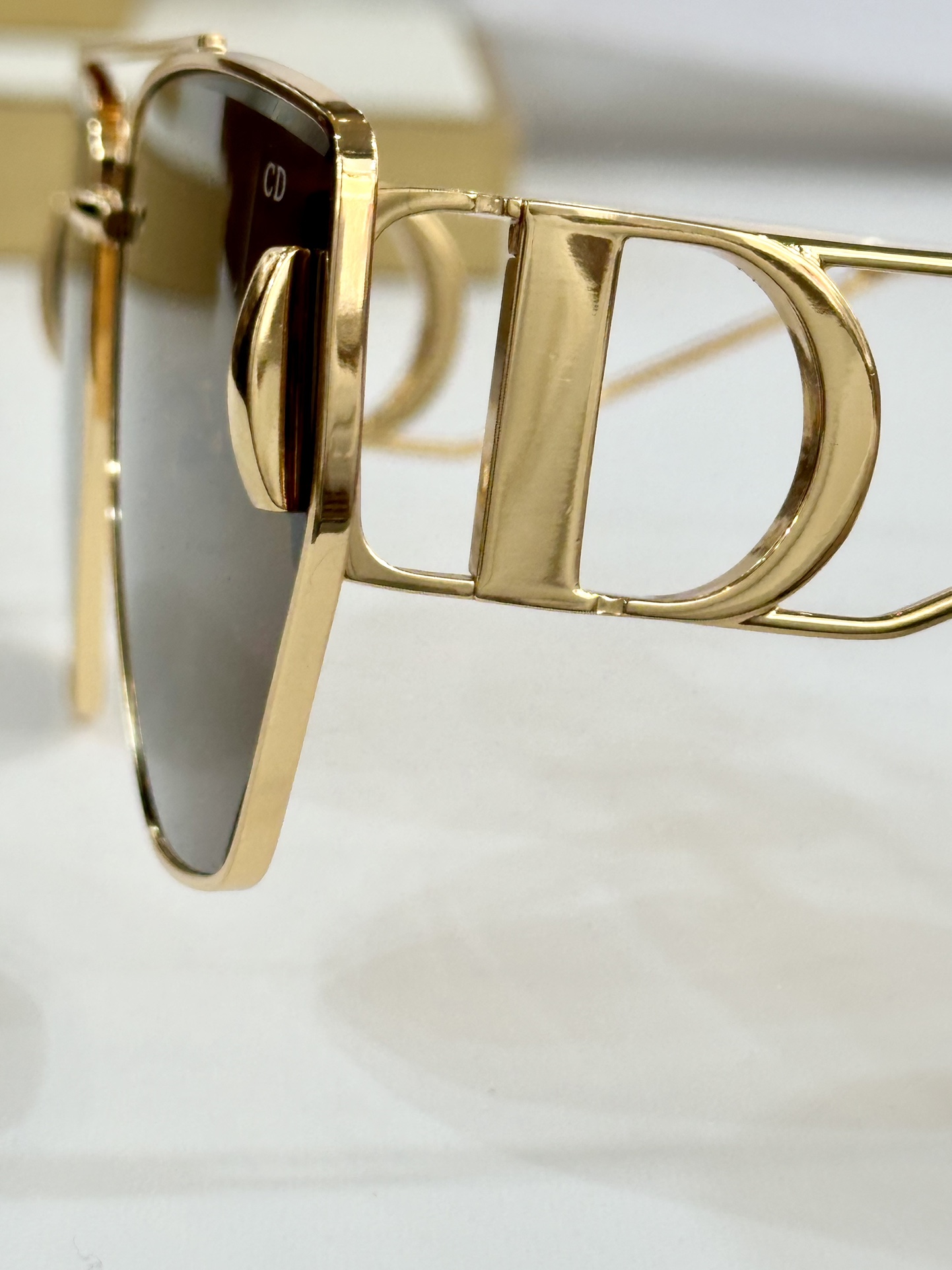  DIOR
MOD：26A1
Size：64口16 140

