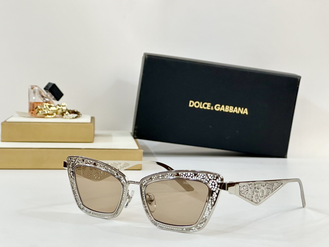  DOLCE & GABBAN*
MODEL：DG2311
SIZE51口20-145
