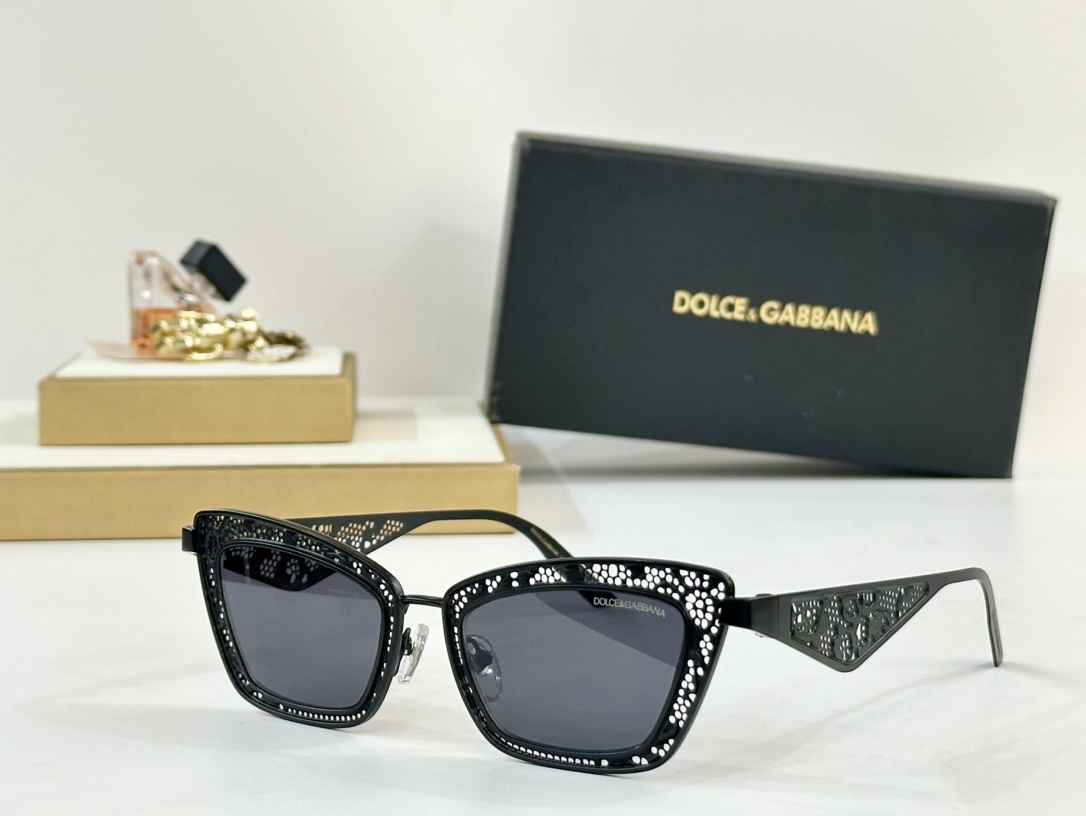  DOLCE & GABBAN*
MODEL：DG2311
SIZE51口20-145

