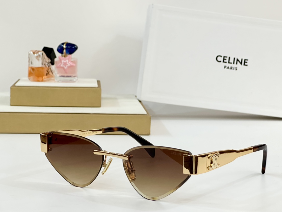  CELINE
MOD：CL42122U
Size：56口17 142
