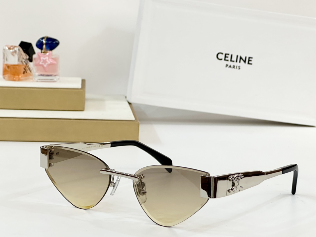  CELINE
MOD：CL42122U
Size：56口17 142
