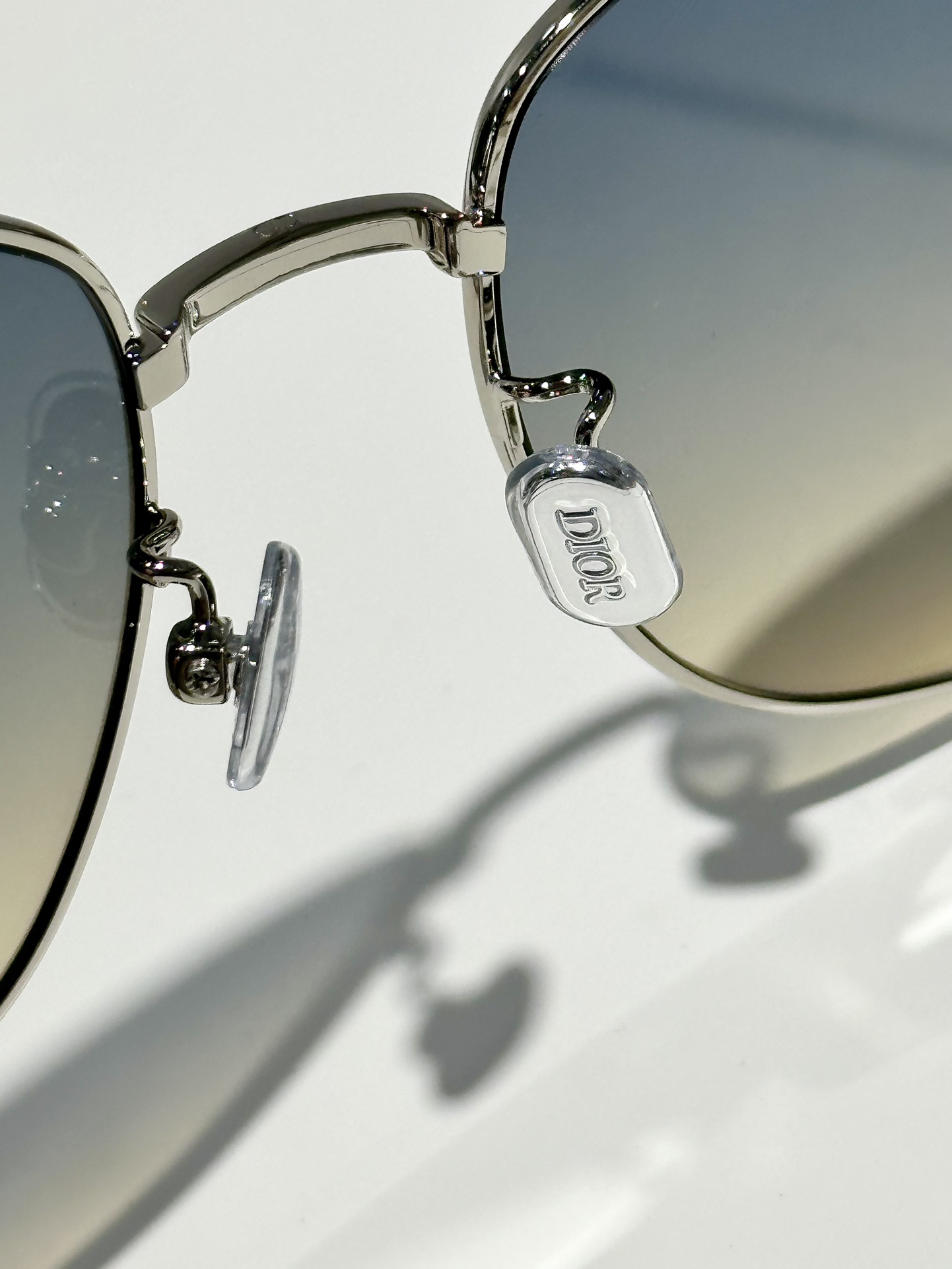  DIOR
MOD：CDiorB1F
Size：55口17 140

