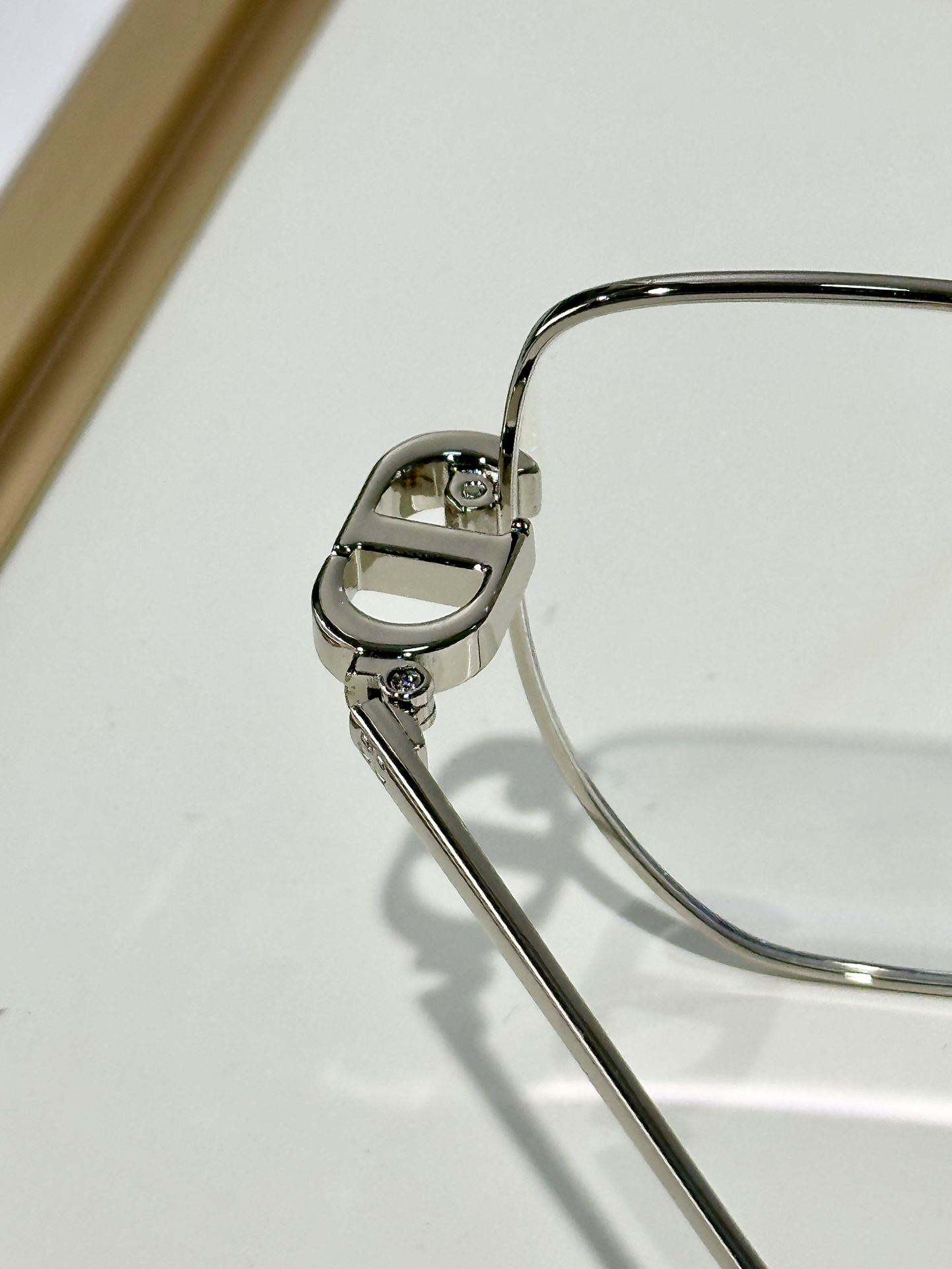  DIOR
MOD：CDior OS3F
Size：55口17 140
