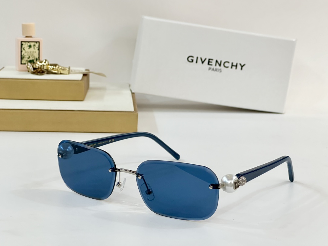 GIVENCH*
MODEL：GV4009M
SIZE：61口17-140
