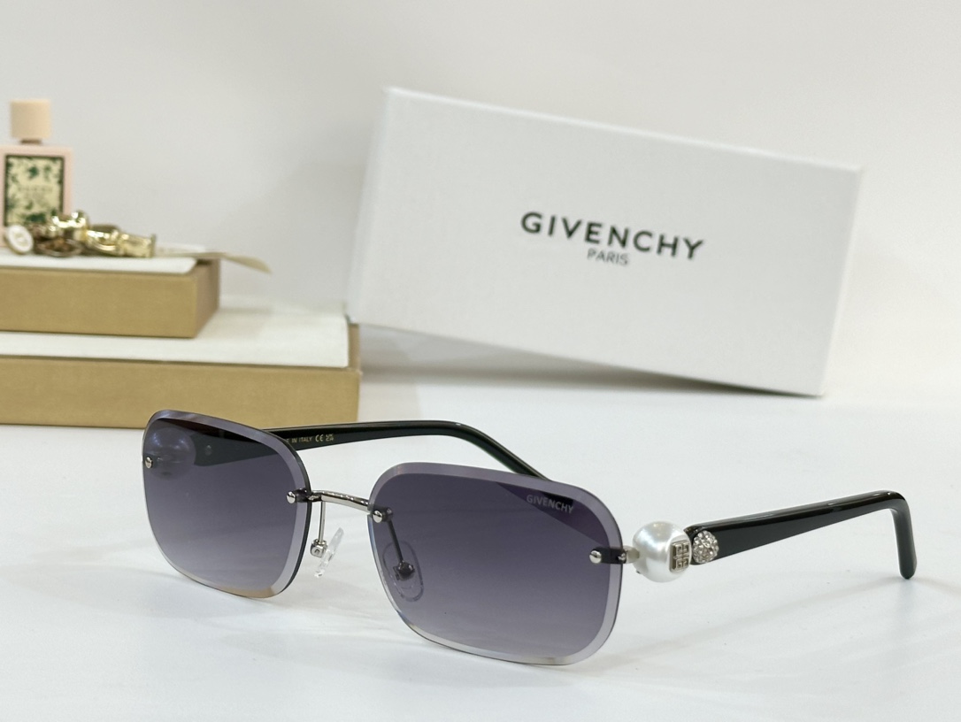  GIVENCH*
MODEL：GV4009M
SIZE：61口17-140
