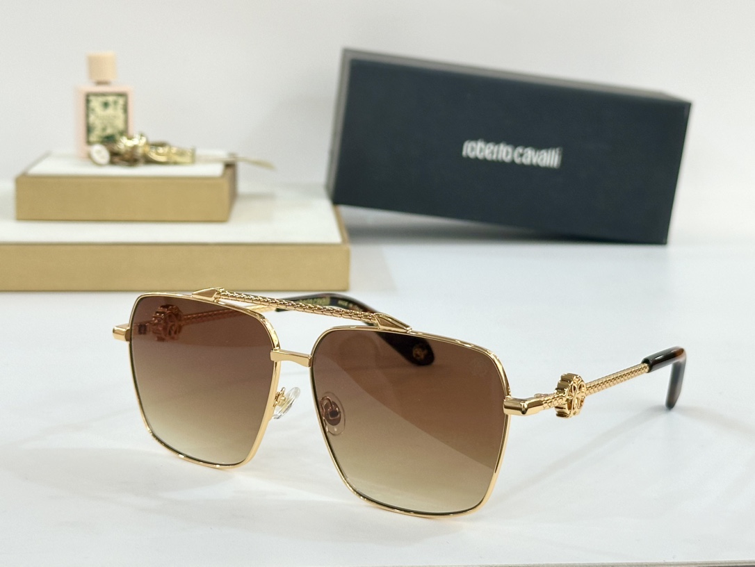  Roberto Cavalie*
MODEL：SRC036V
SIZE：60口14-145
