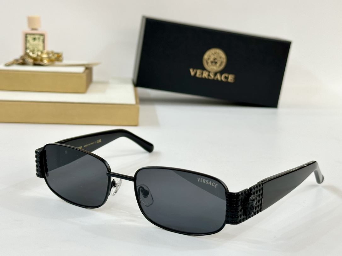  VERSACE
MODELX39
SIZE57口18-140
