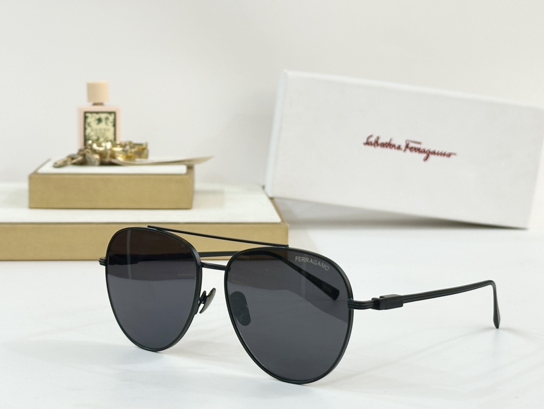  Salvatore ferragam* 
MODEL：SF308S
SIZE：58口15-140
