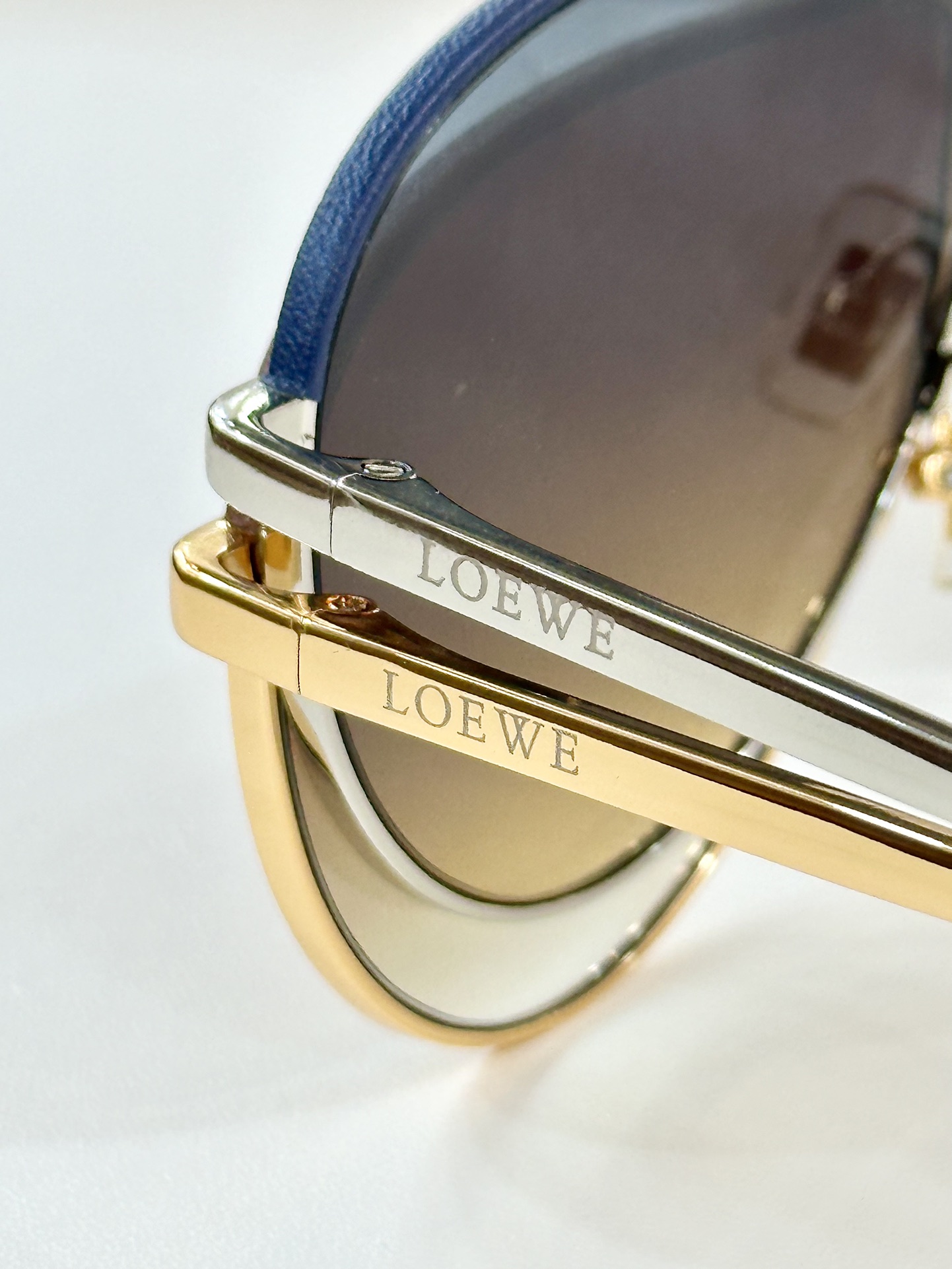  LOEWE
MODEL：LW5129S
SIZE：61口11-143
