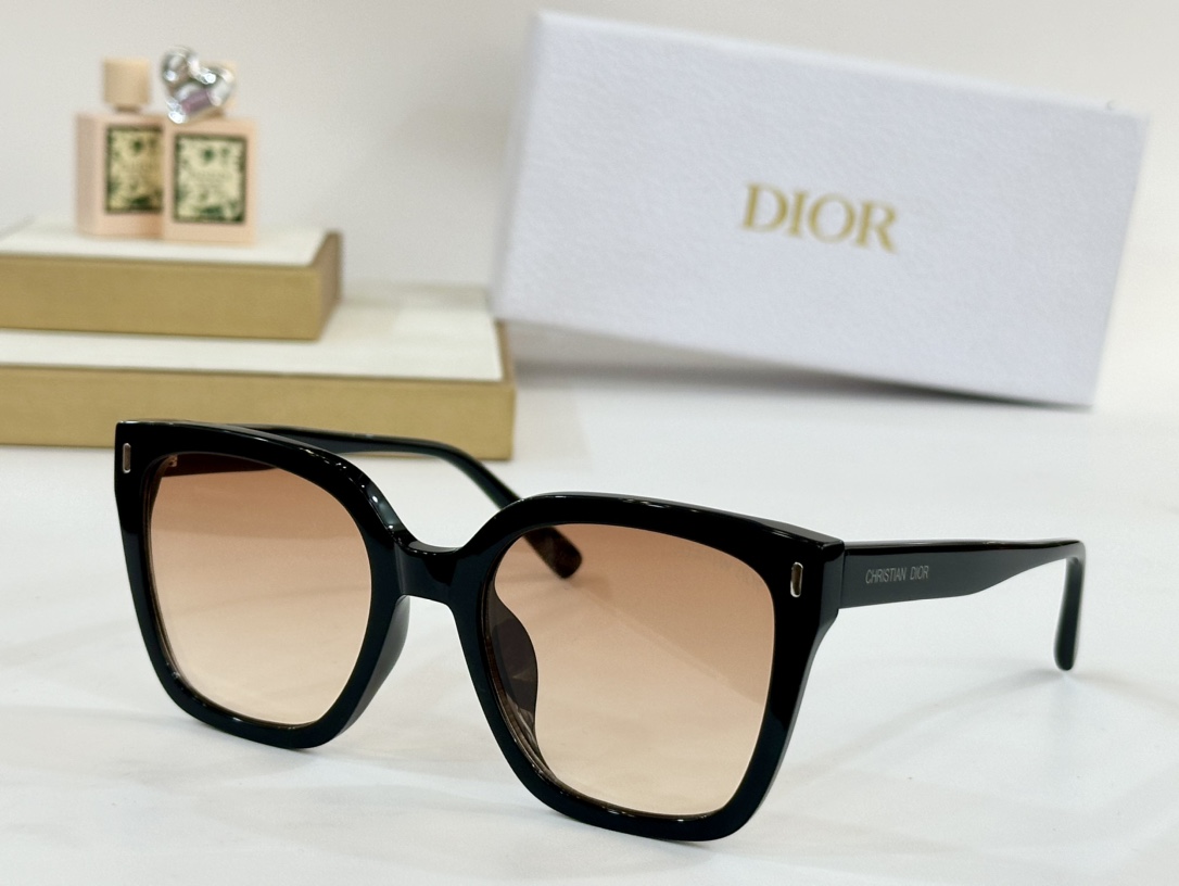  DIOR
MOD：CD0254S
Size：53口21-145
