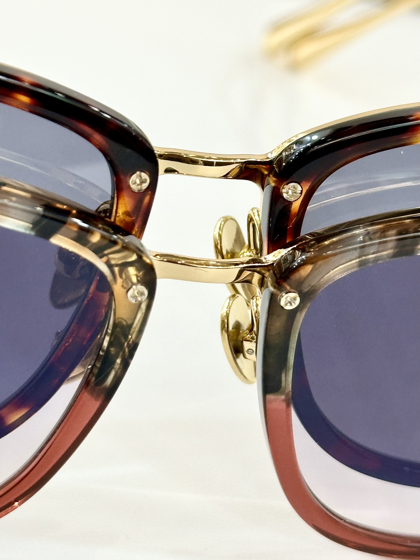  LINDA FARROW * 
MOD：LFL1457
size55口18-145

