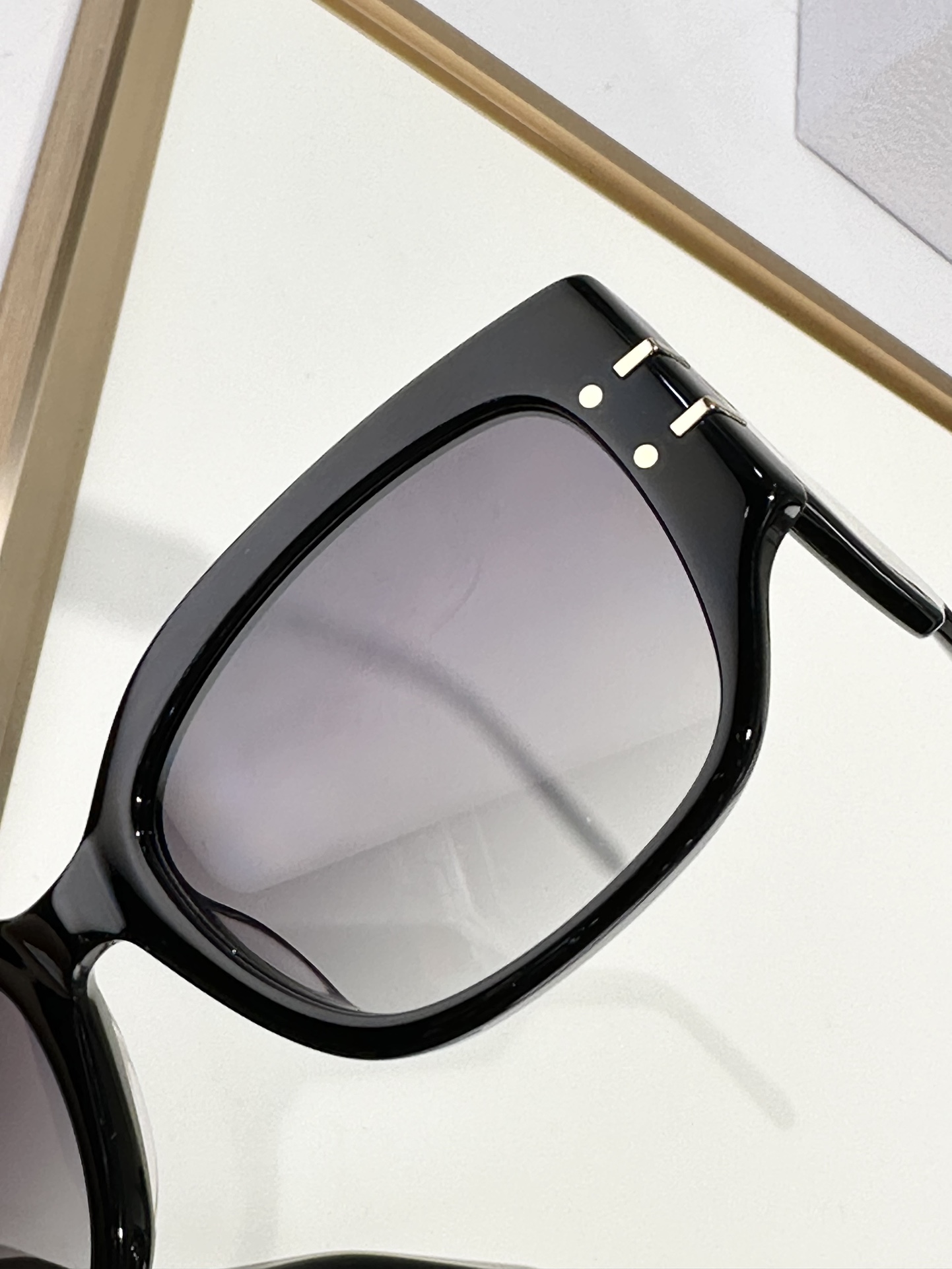 DIOR
MODSignature S13F 
Size55口18-140
