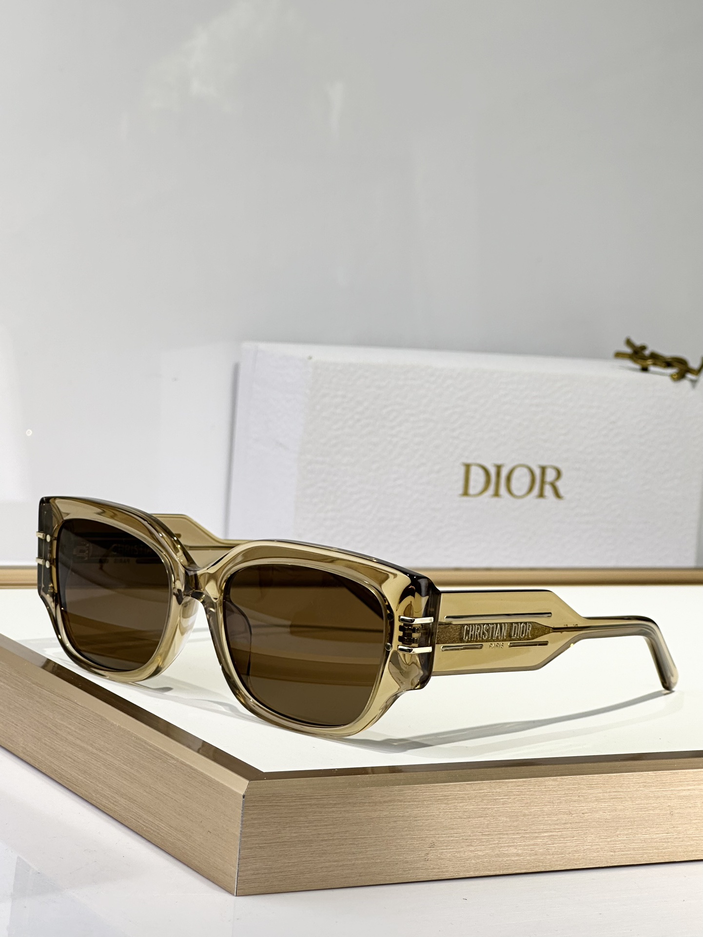  DIOR
MODSignature S13F 
Size55口18-140
