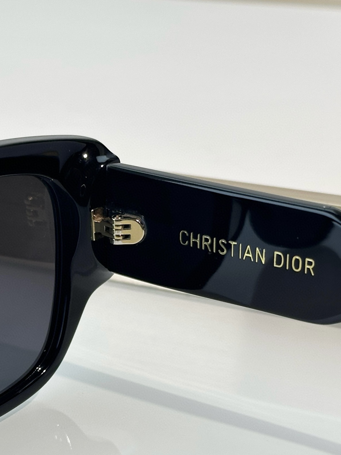  DIOR
MODSignature S13F 
Size55口18-140
