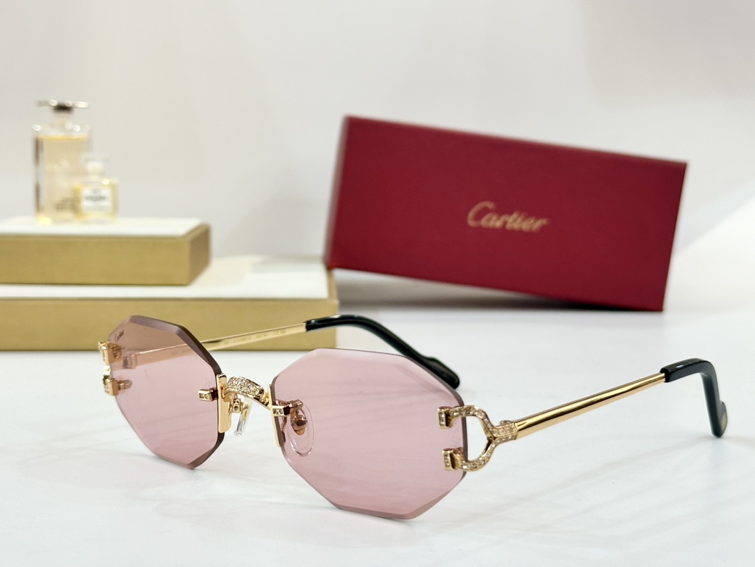  Cartie*
Mod：CT0581O
Size：142
